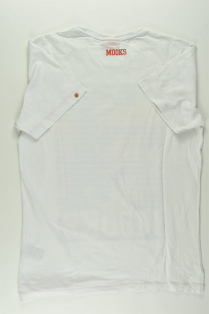 Mooks Size 14 T-shirt