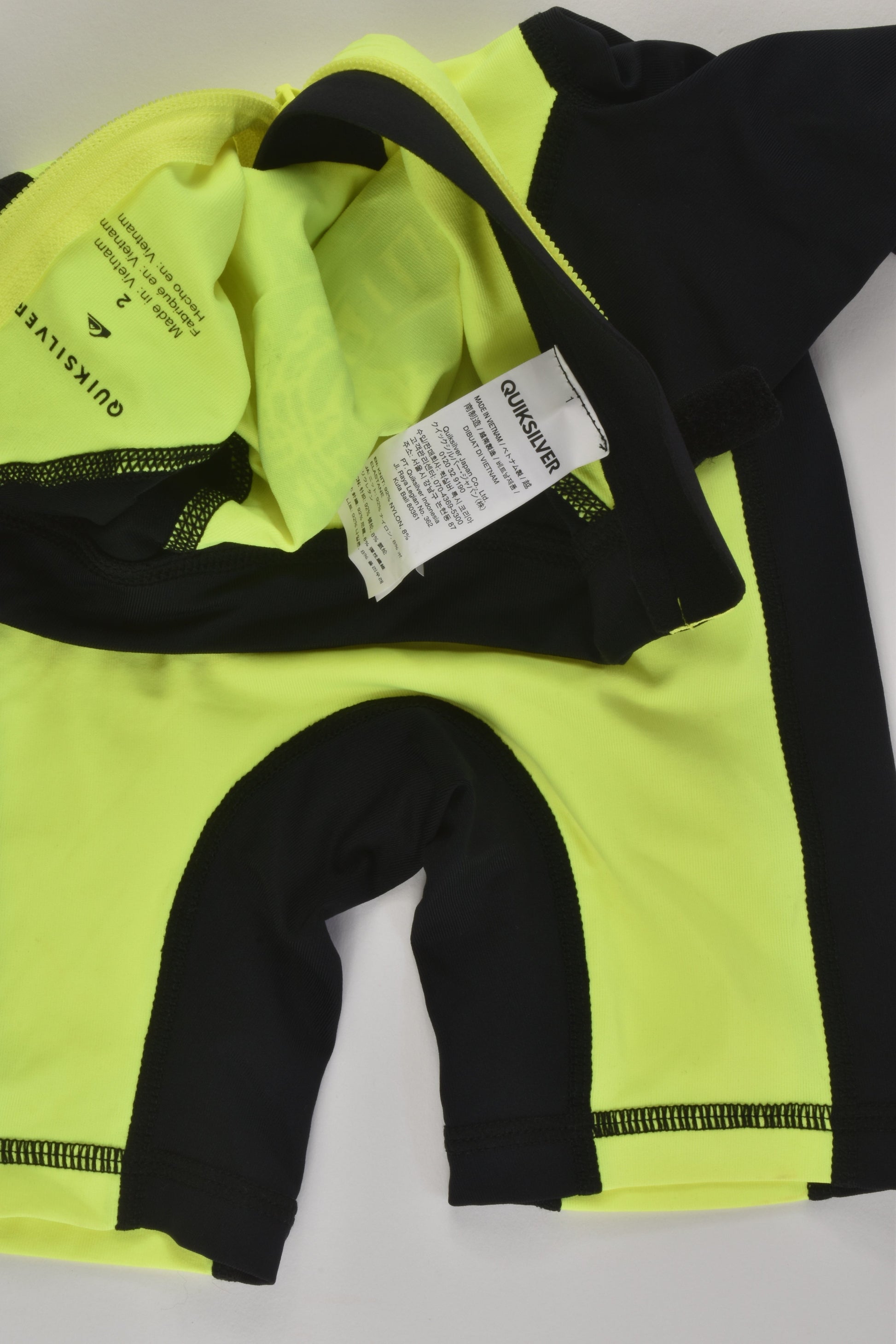 NEW Quiksilver Size 1 Rashie Suit