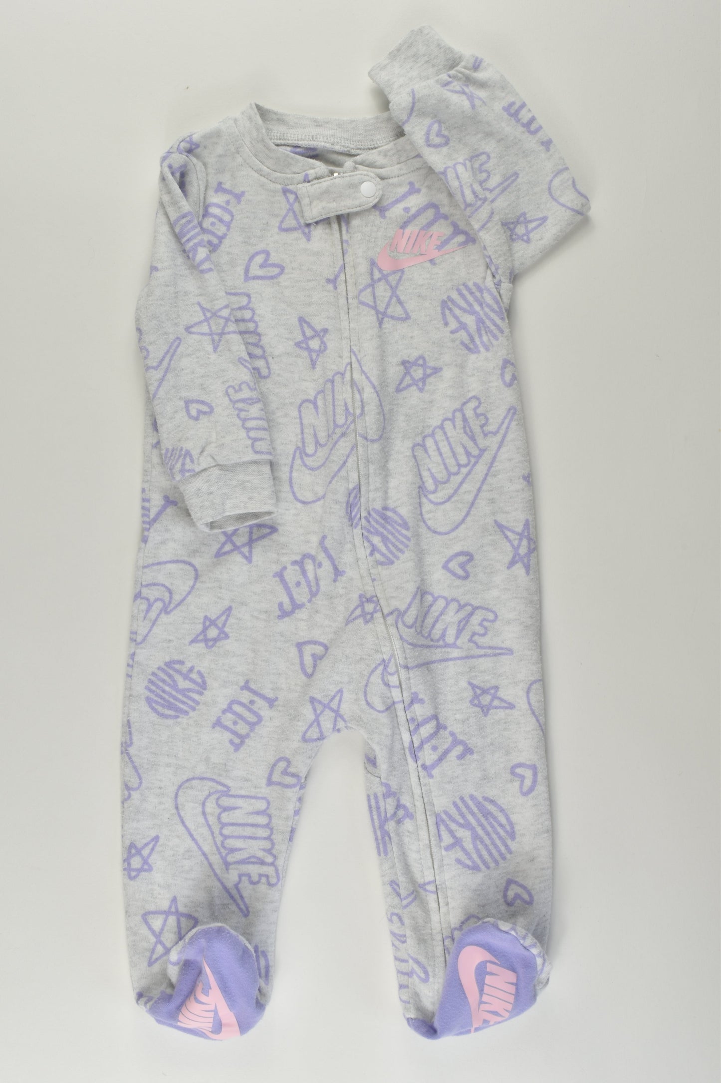 Nike Size 00 (6 months) Romper