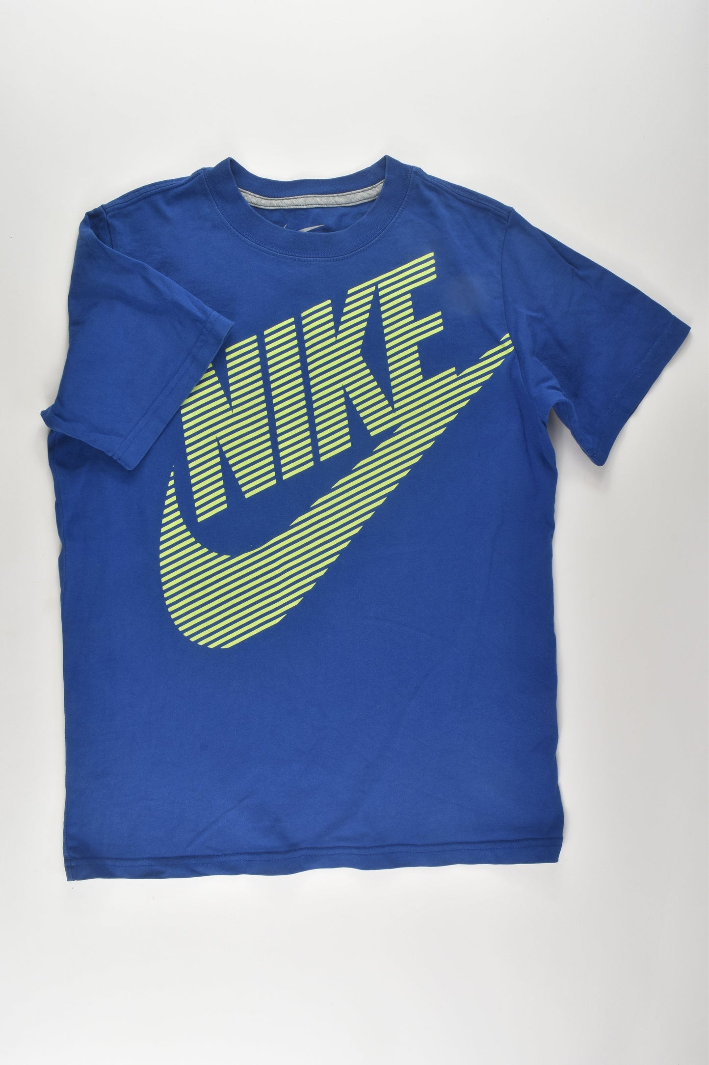 Nike Size 10-11 T-shirt