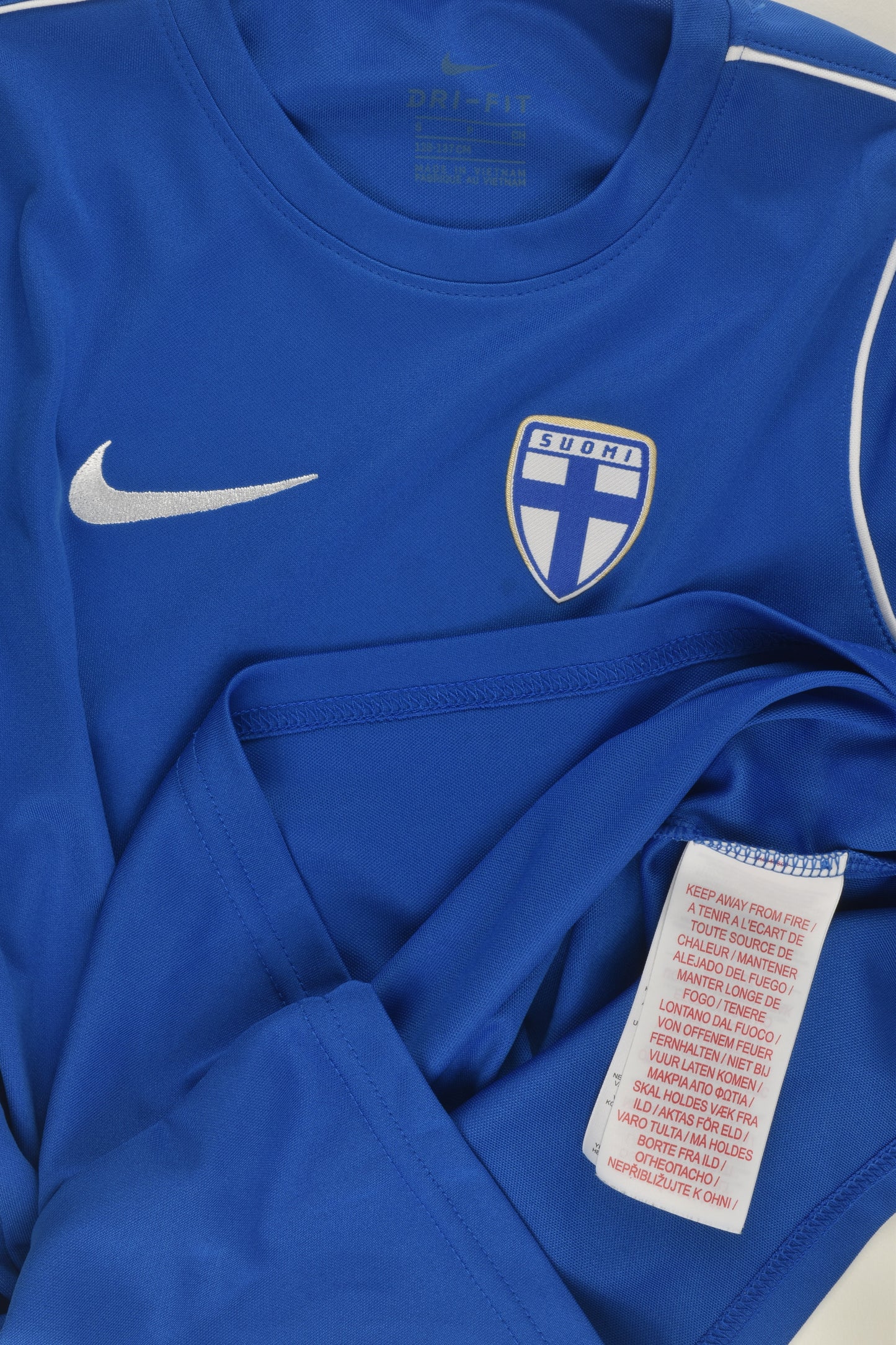 Nike Size 9-10 Finland Dri-Fit Sport T-shirt