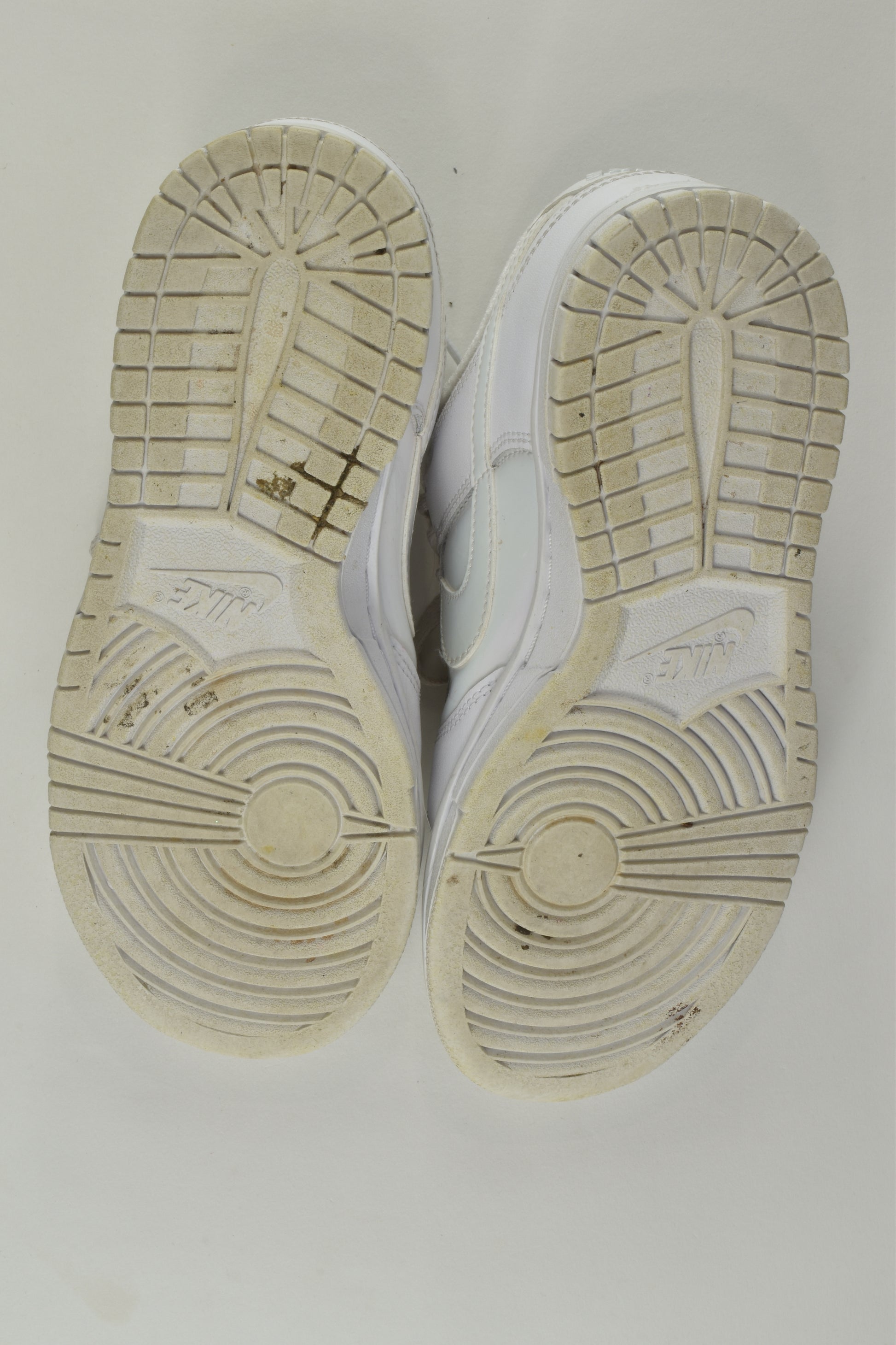 Nike Size US 6 Shoes