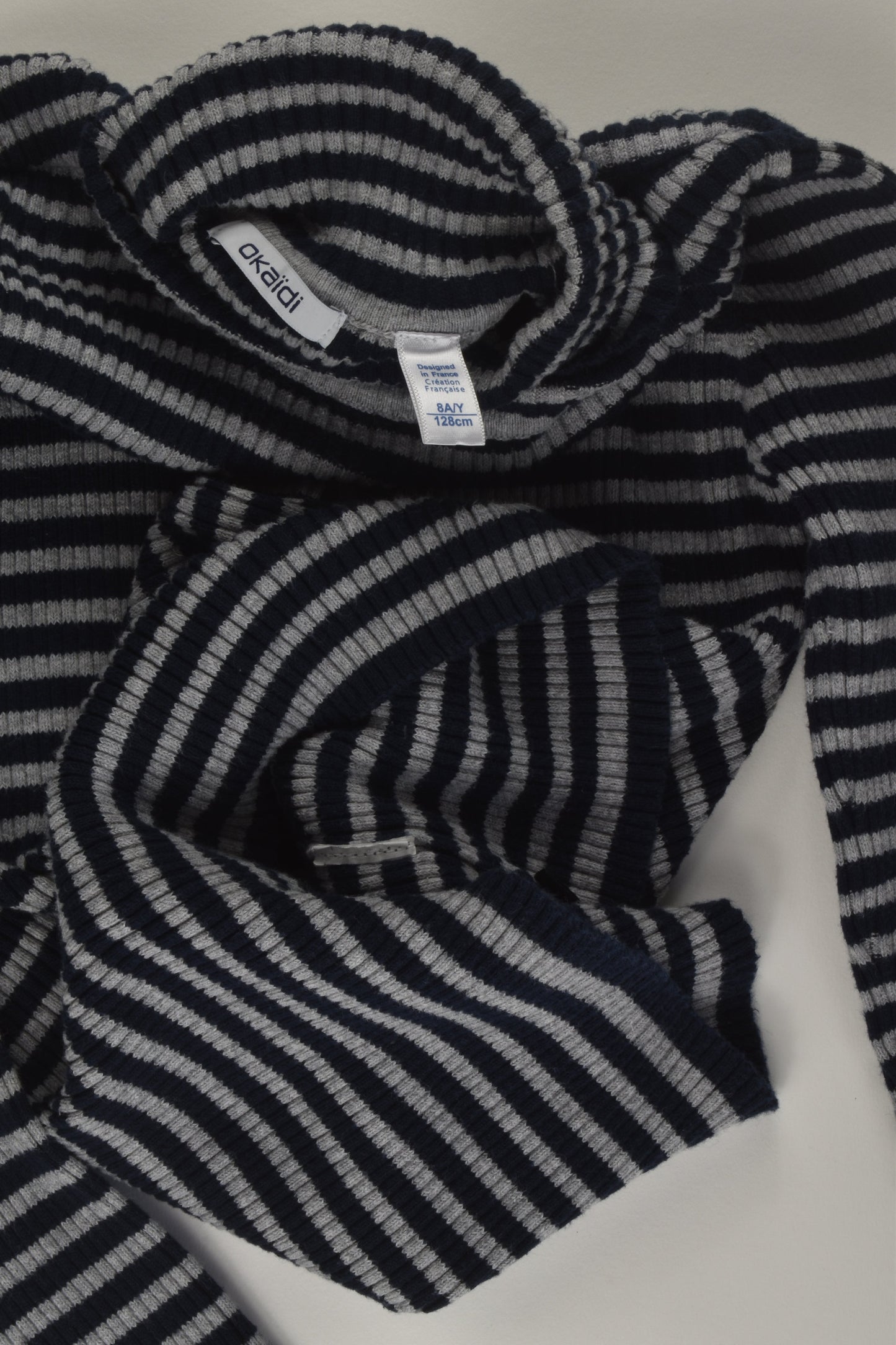 Okaïdi Size 8 Ribbed Turtle Neck Top