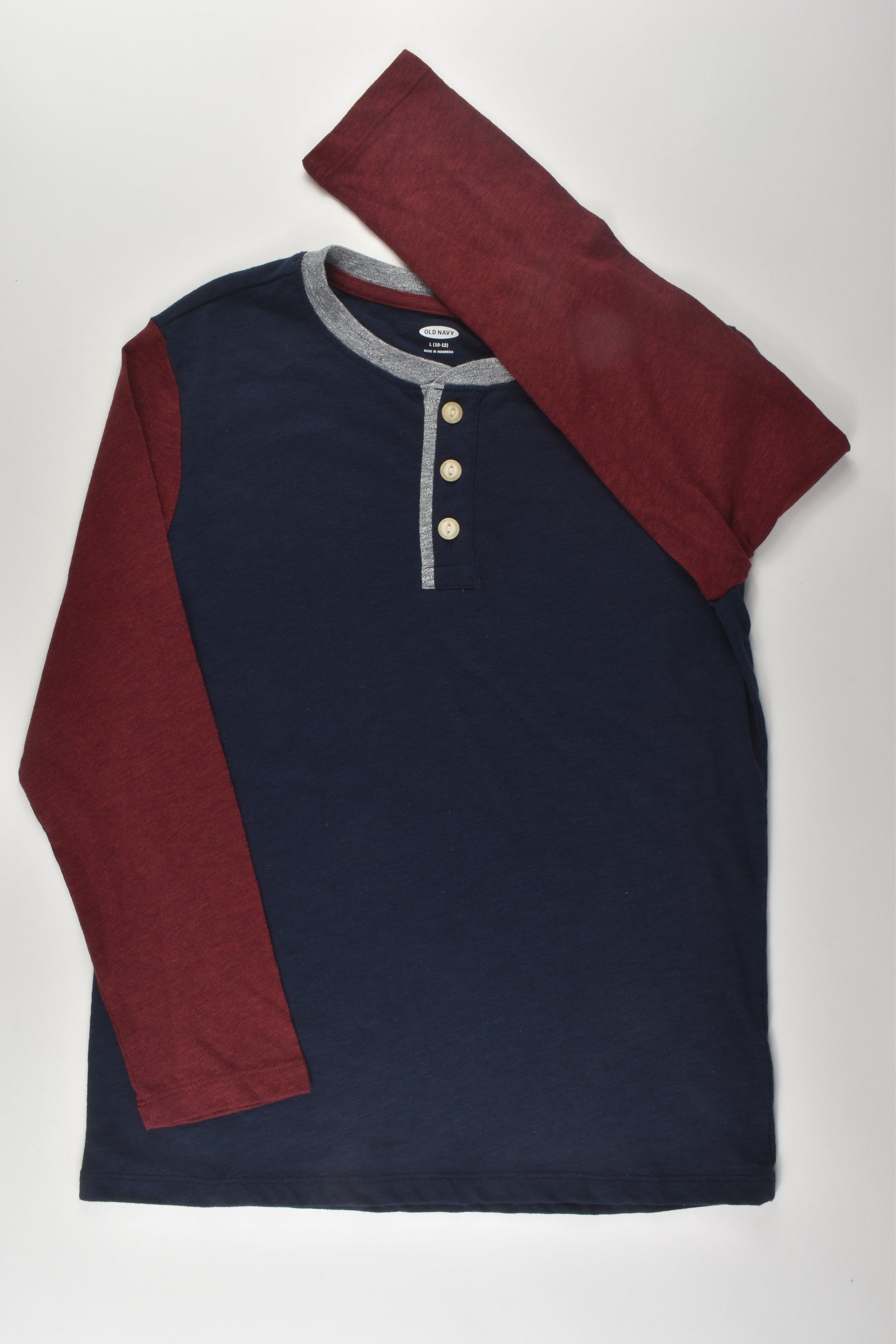 Old Navy Size 10-12 Top