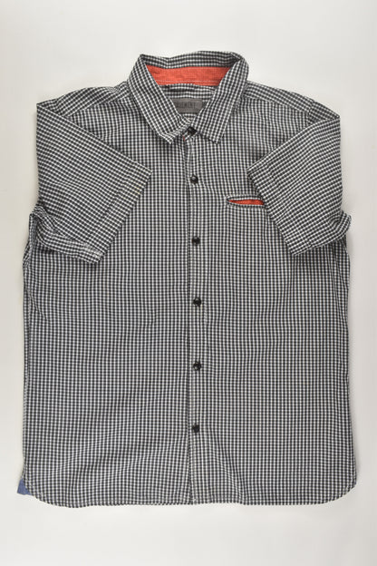 Pavement Size 14 Button-up Shirt