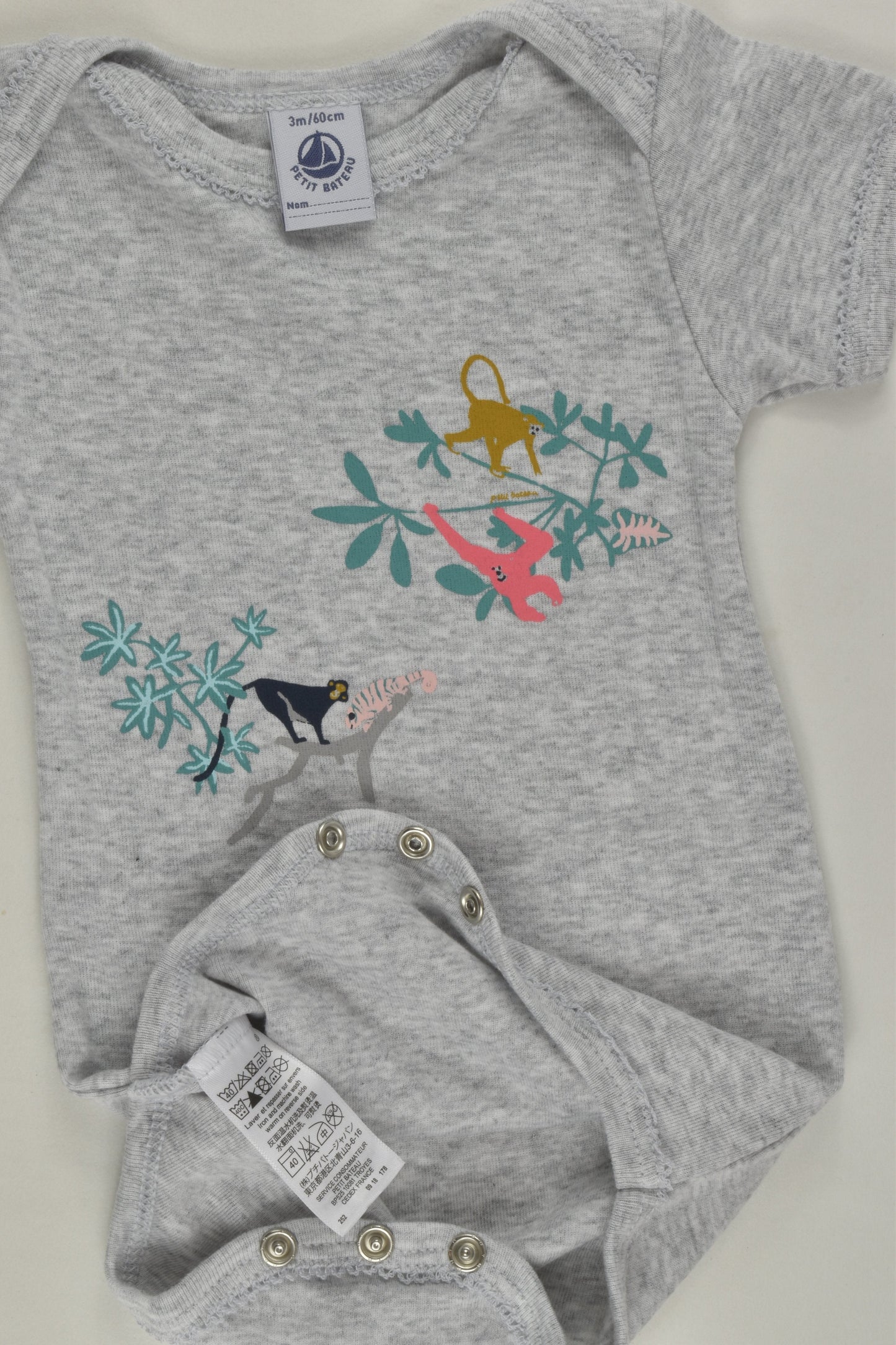 Petit Bateau Size 000 (3 months, 60 cm) Jungle Bodysuit
