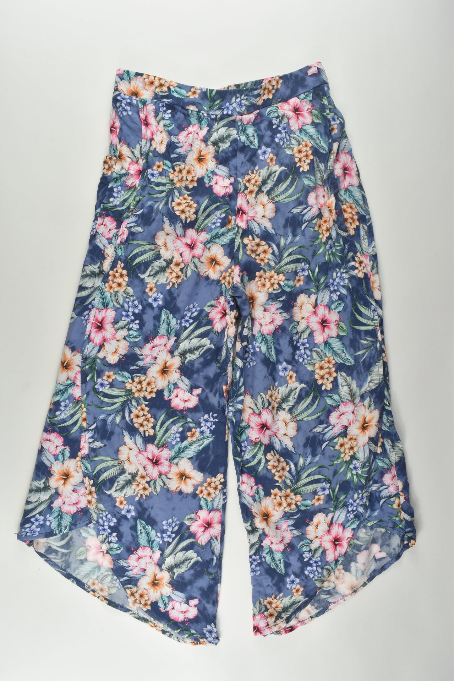 Piping Hot Size 9 Floral Viscose Pants