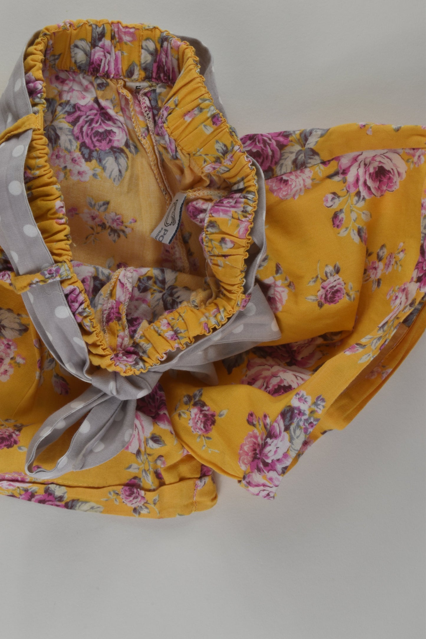 Pour Bebe by Couturekidz Size 5 Floral Shorts