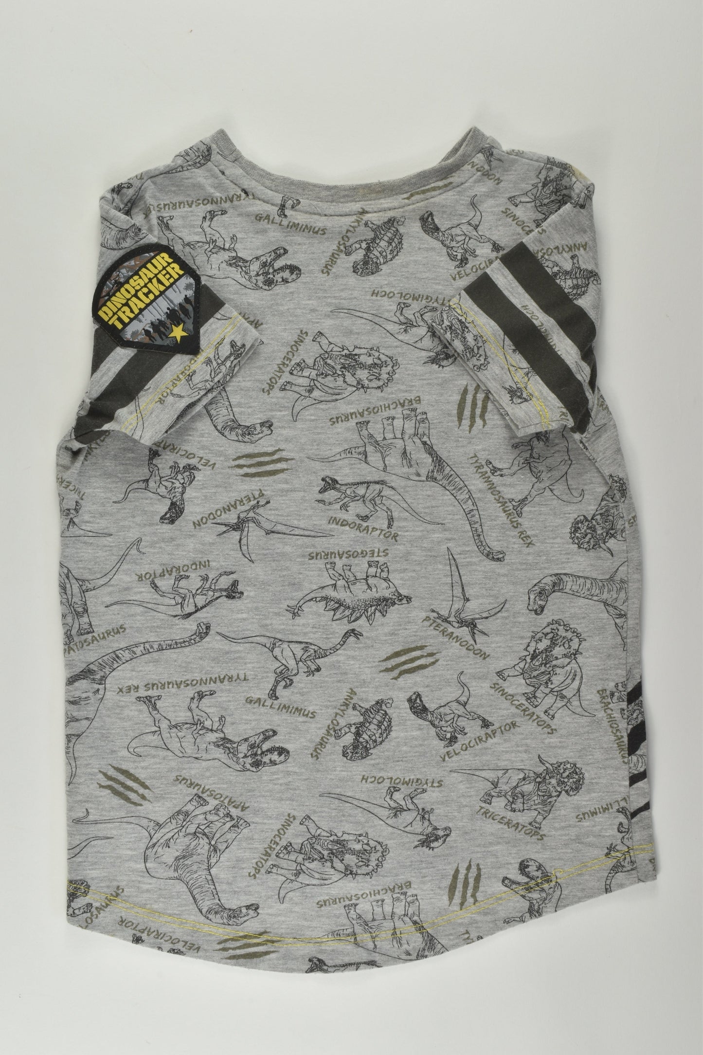 Primark Size 4-5 Jurassic World T-shirt