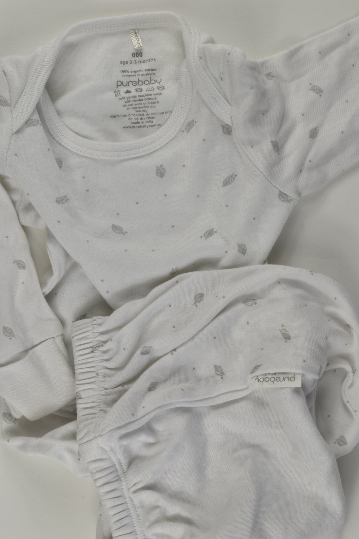 Purebaby Size 000 Sleepingsuit