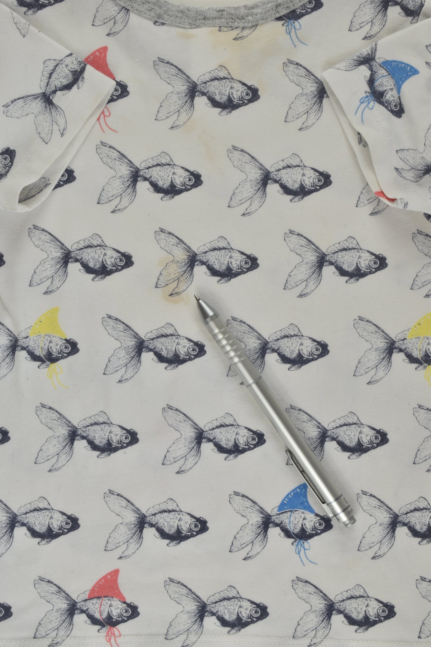 Seed Heritage Size 00 Gold Fish T-shirt