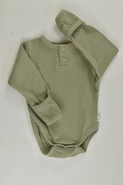 Snuggle Hunny Size 0000 Orgsnic Bodysuit