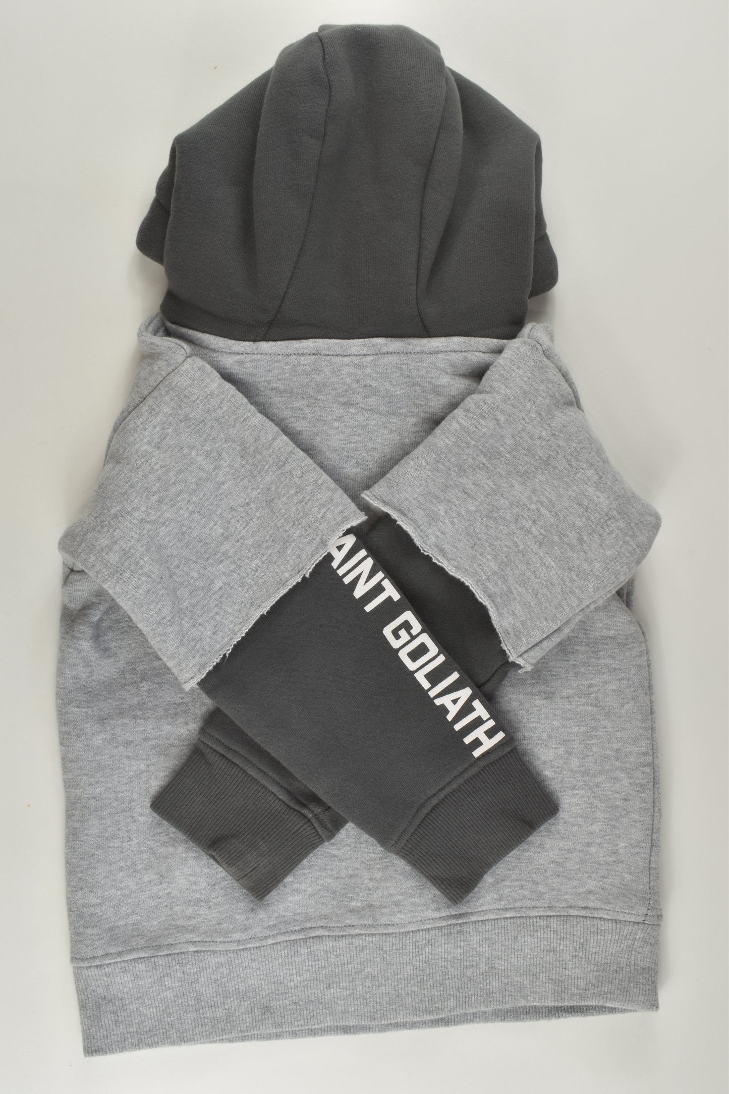 St Goliath Size 3 Jumper
