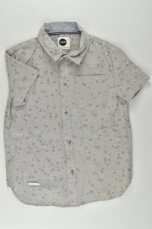 Sudo Size 7 Button-up Shirt