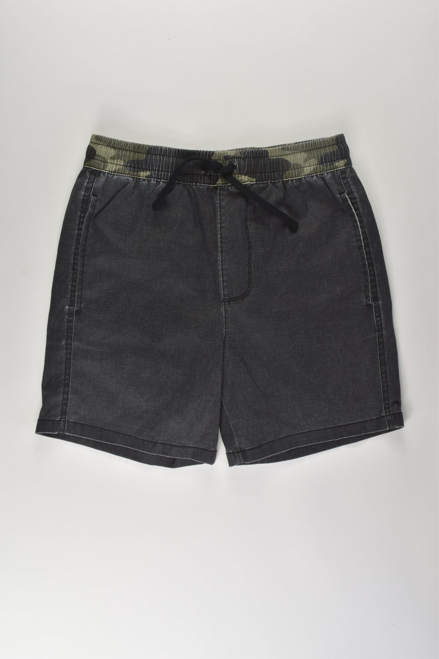 Target Size 10 Board Shorts