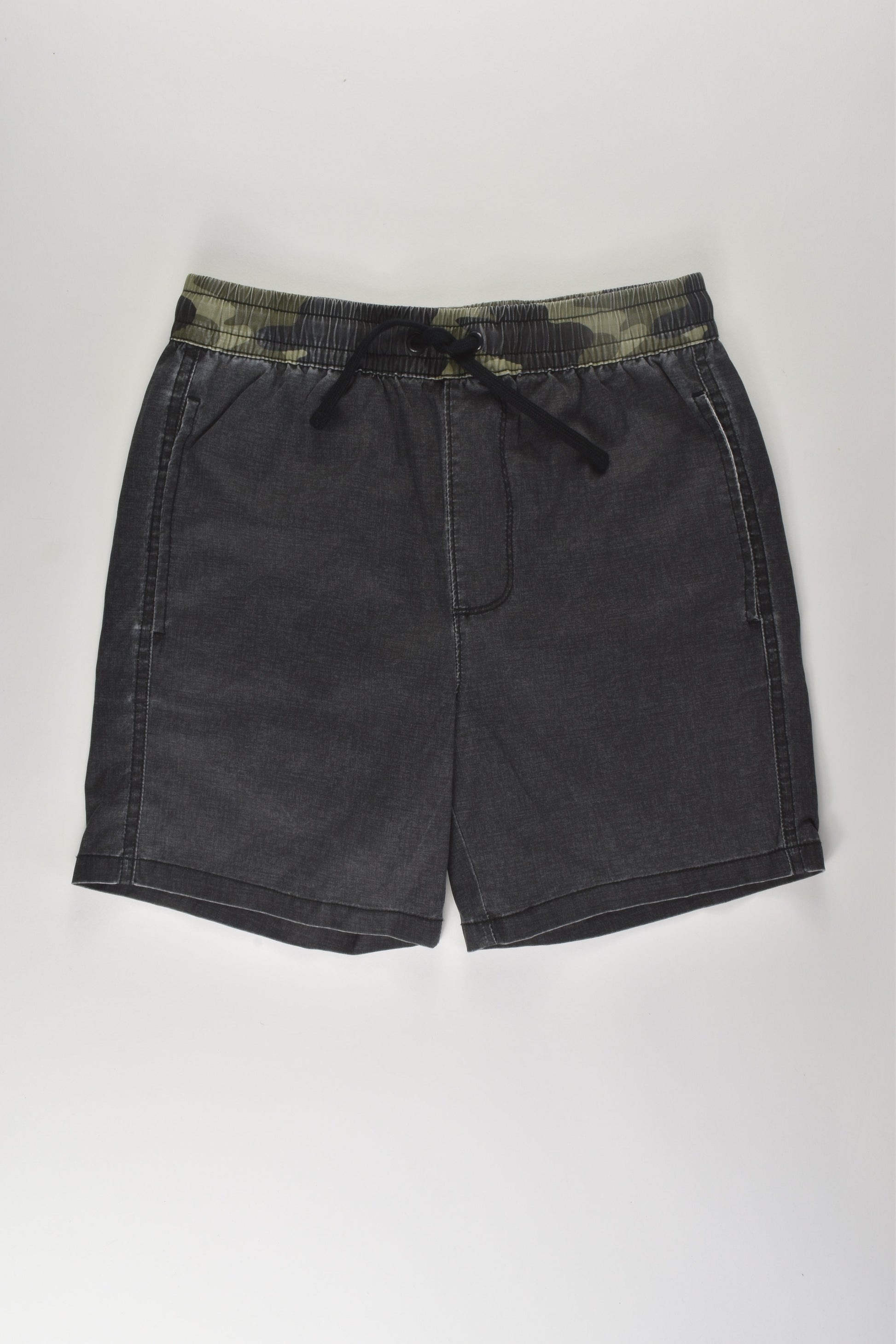 Target Size 10 Board Shorts