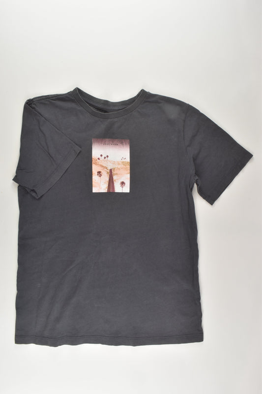 Target Size 12 'Lost Oasis' T-shirt