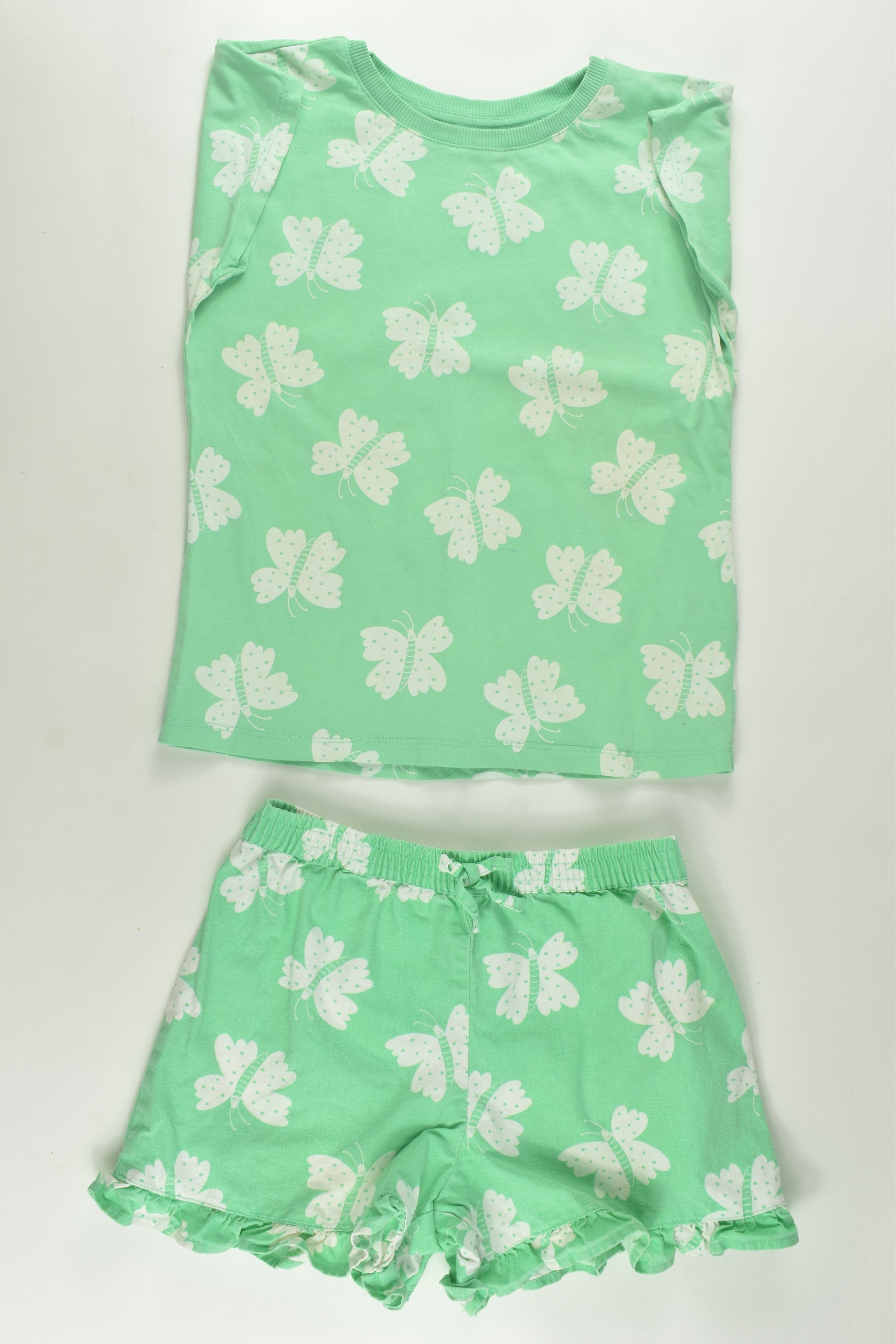 Target Size 4-5 T-shirt and Shorts