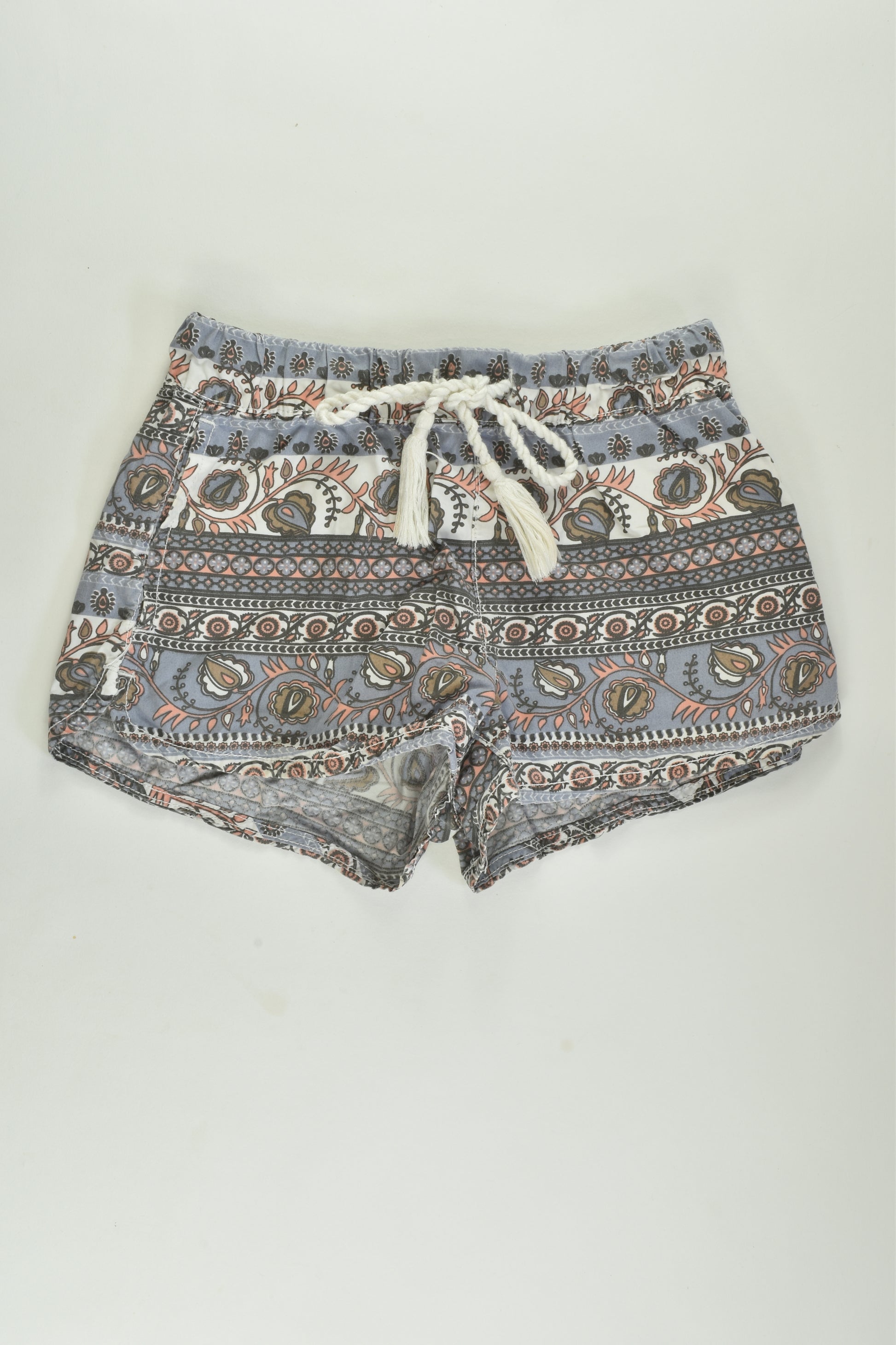 Tilii Size 9 Shorts