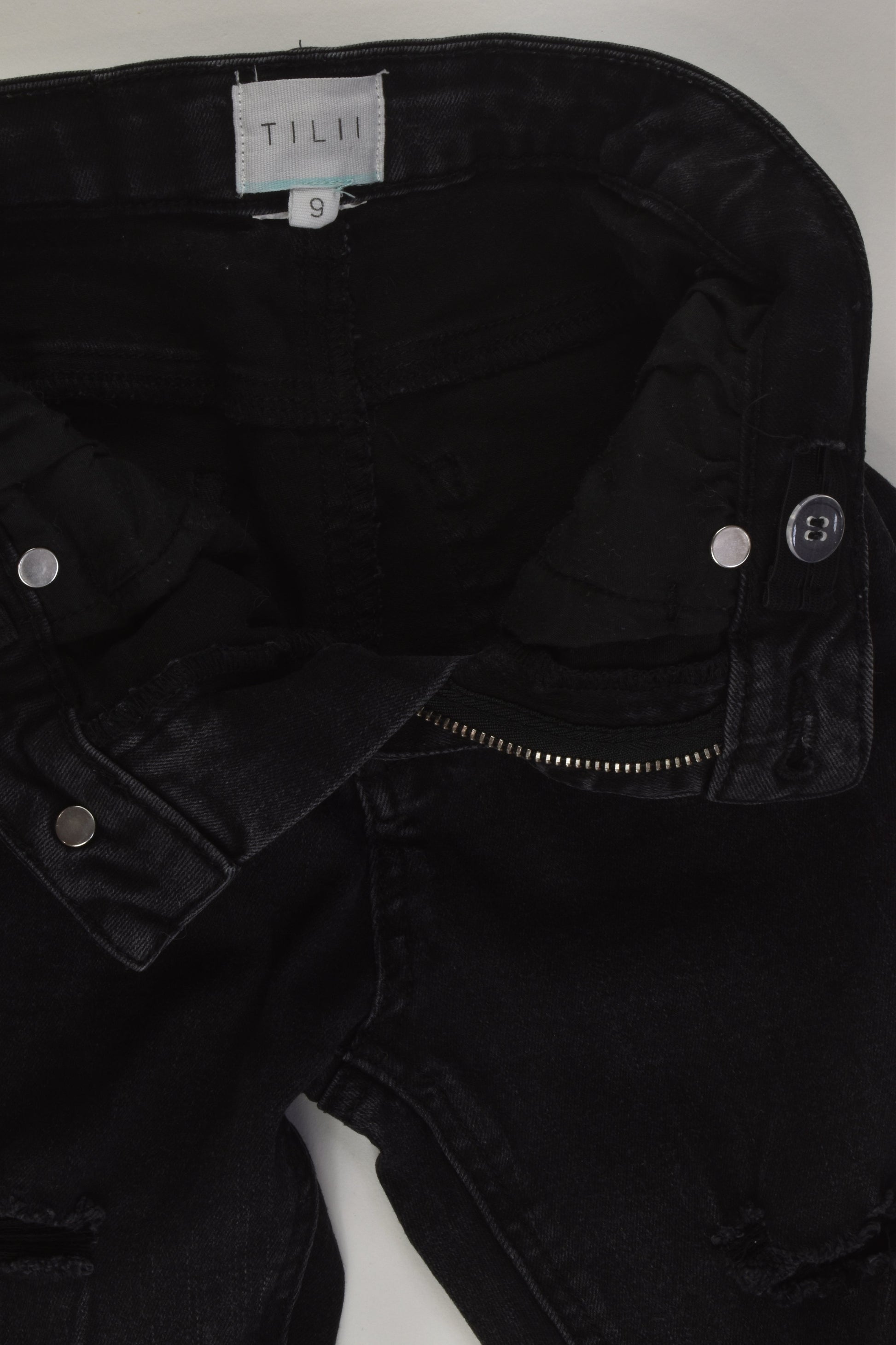 Tilii Size 9 Stretchy Denim Pants