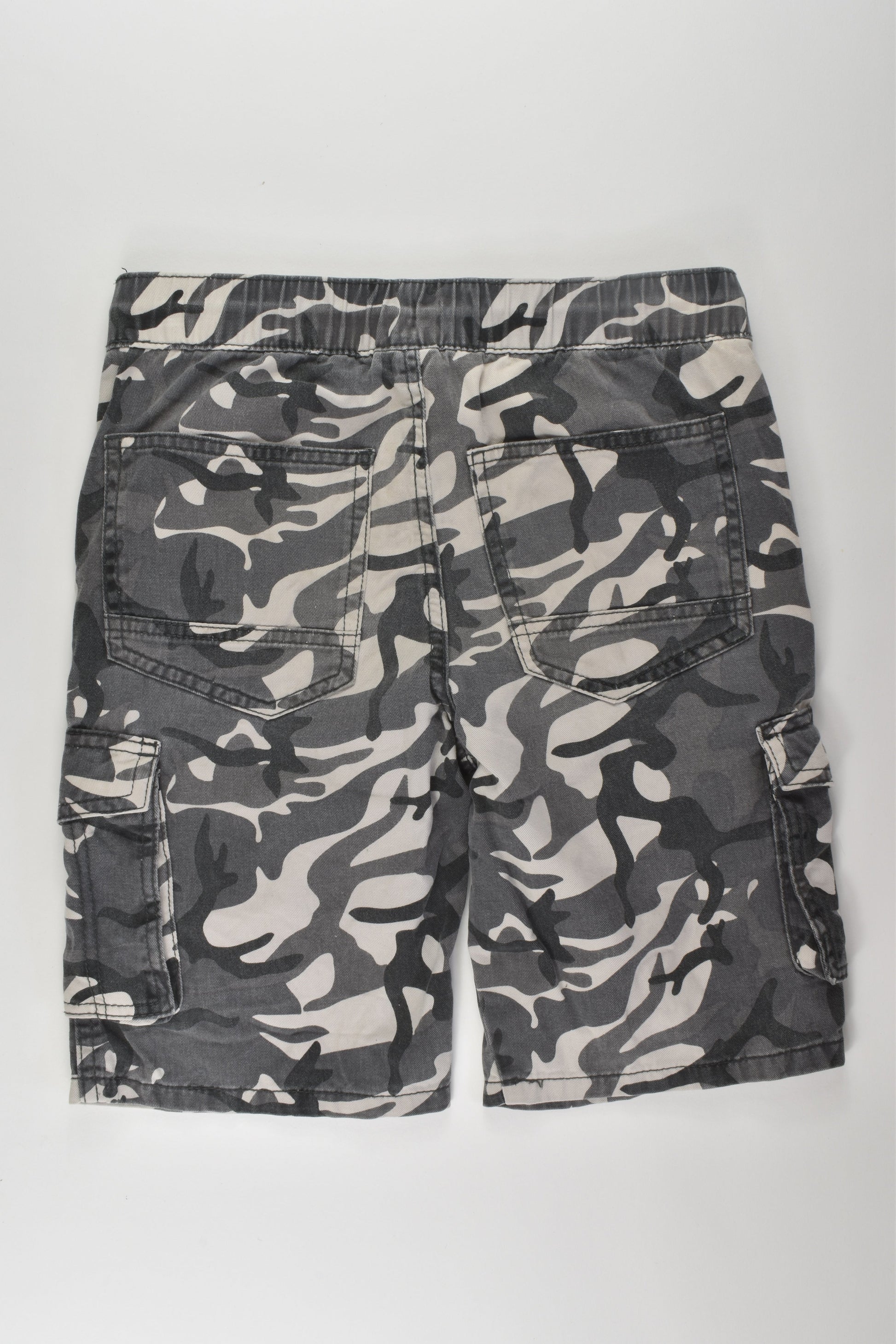 Tilt Size 10 Camouflage Shorts