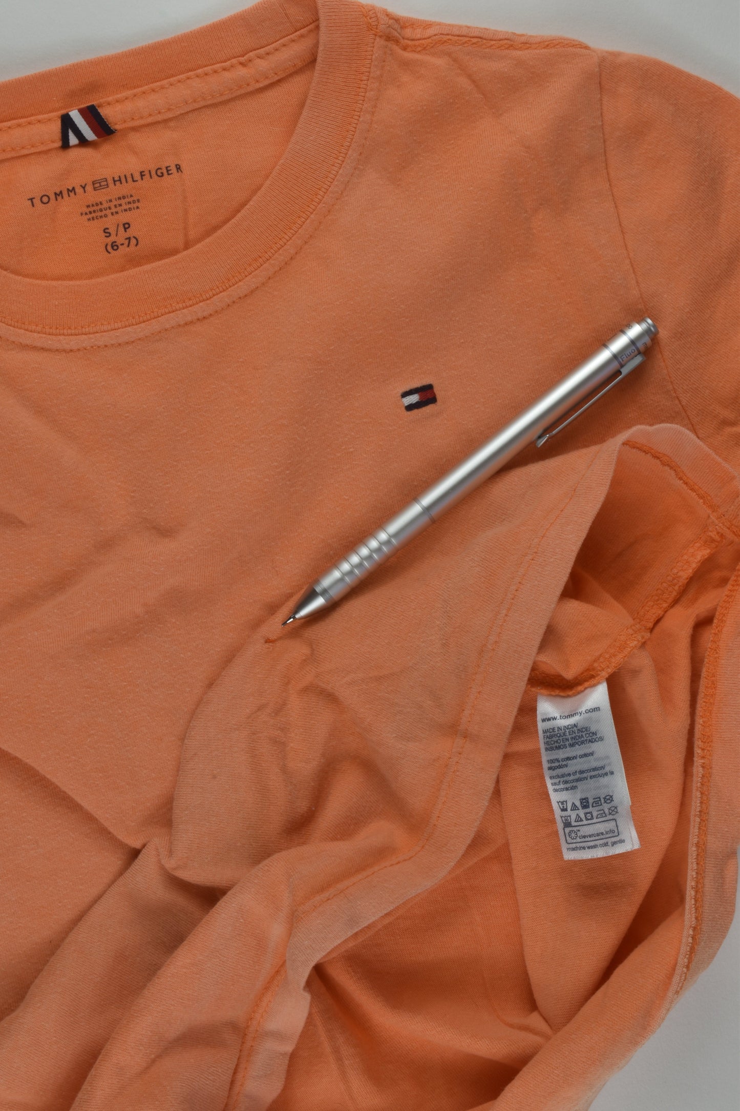 Tommy Hilfiger Size 6-7 T-shirt