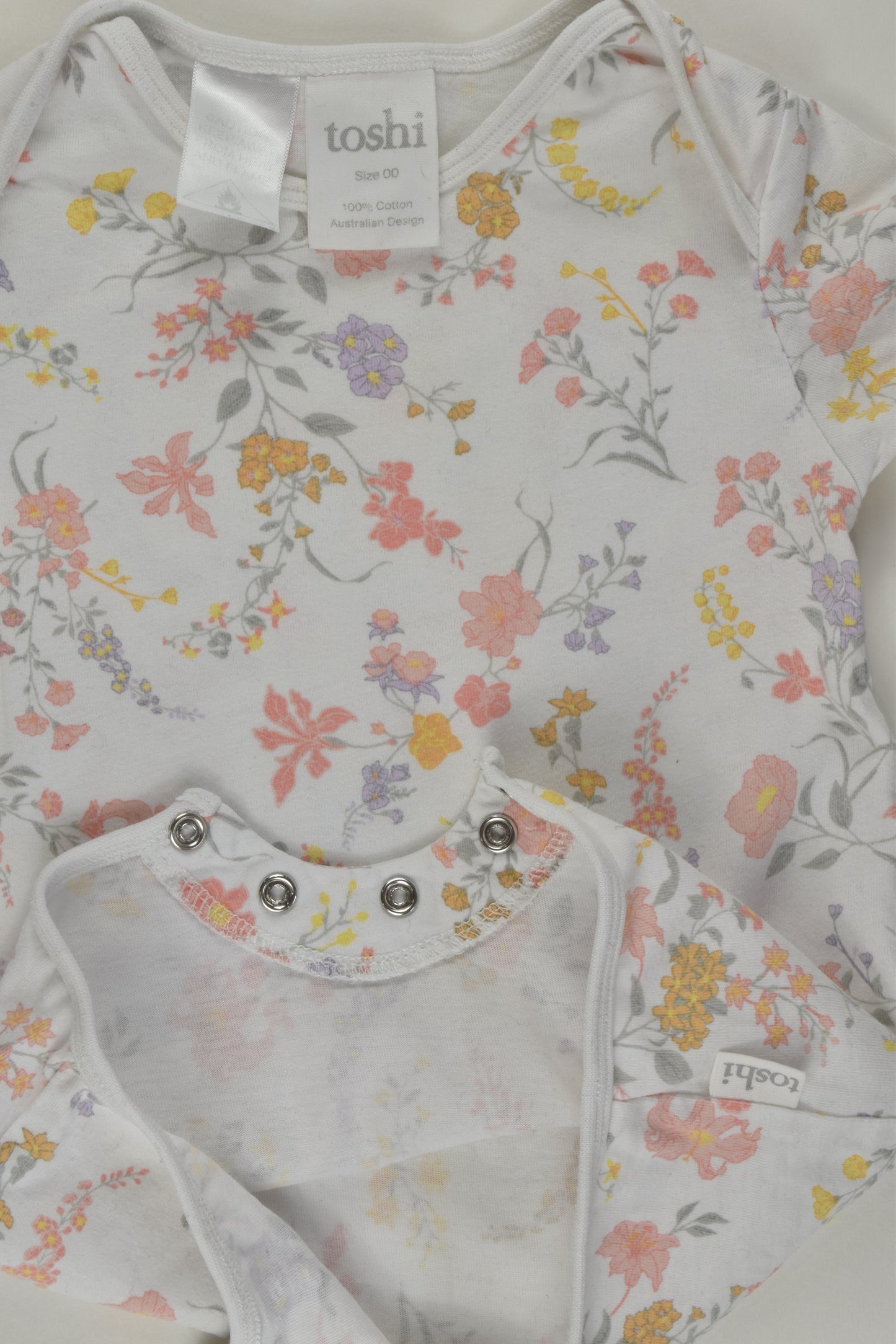 Toshi Size 00 Floral Short Romper