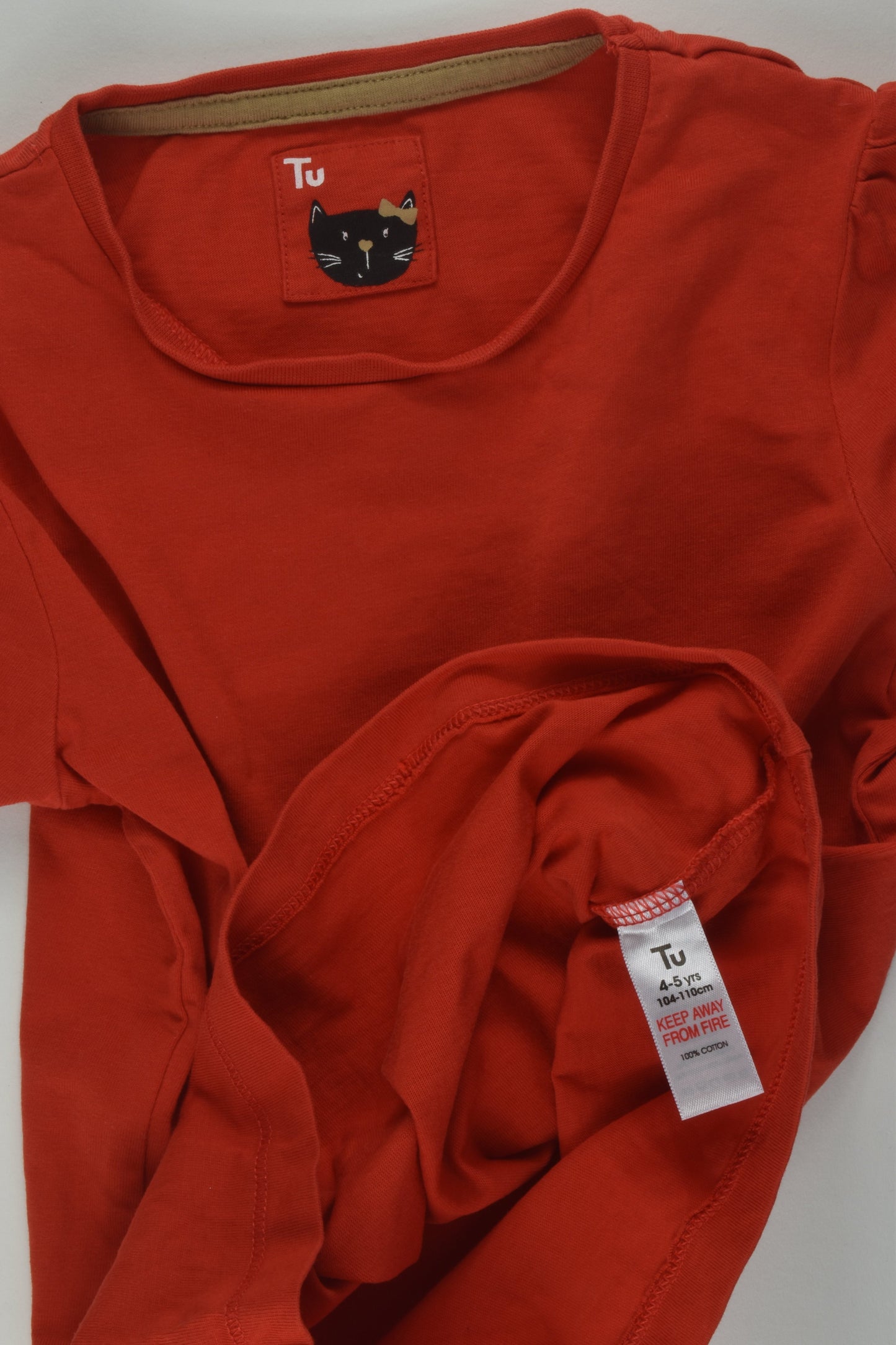 Tu Size 4-5 Red T-shirt