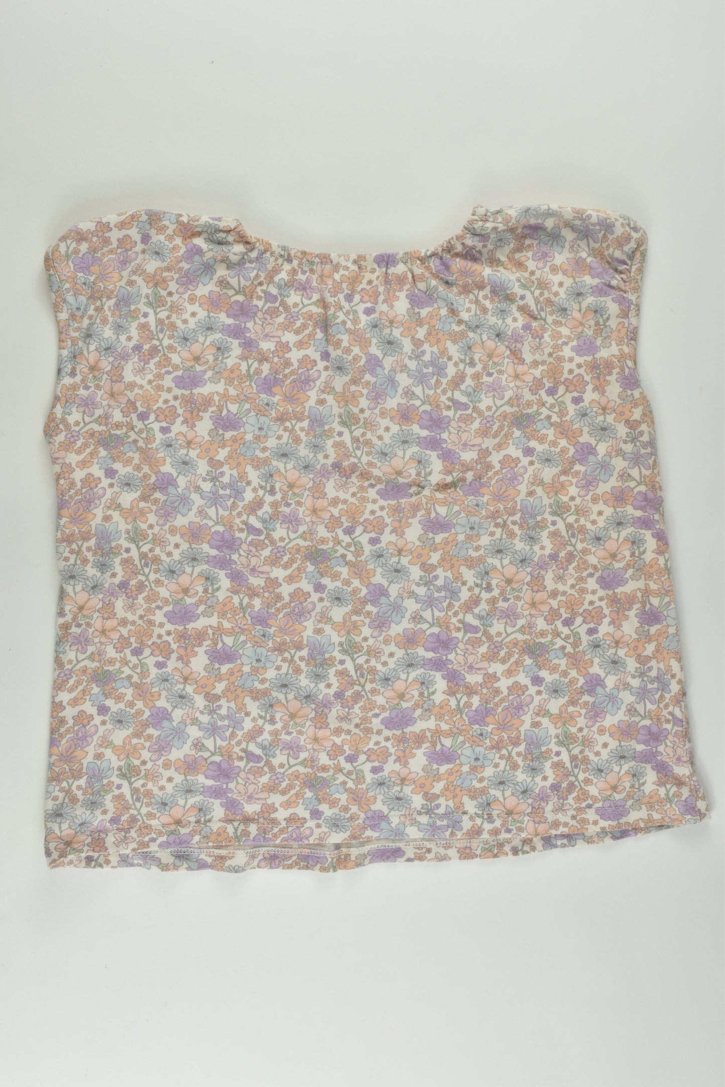 Uniqlo Size 3 Liberty Print T-shirt