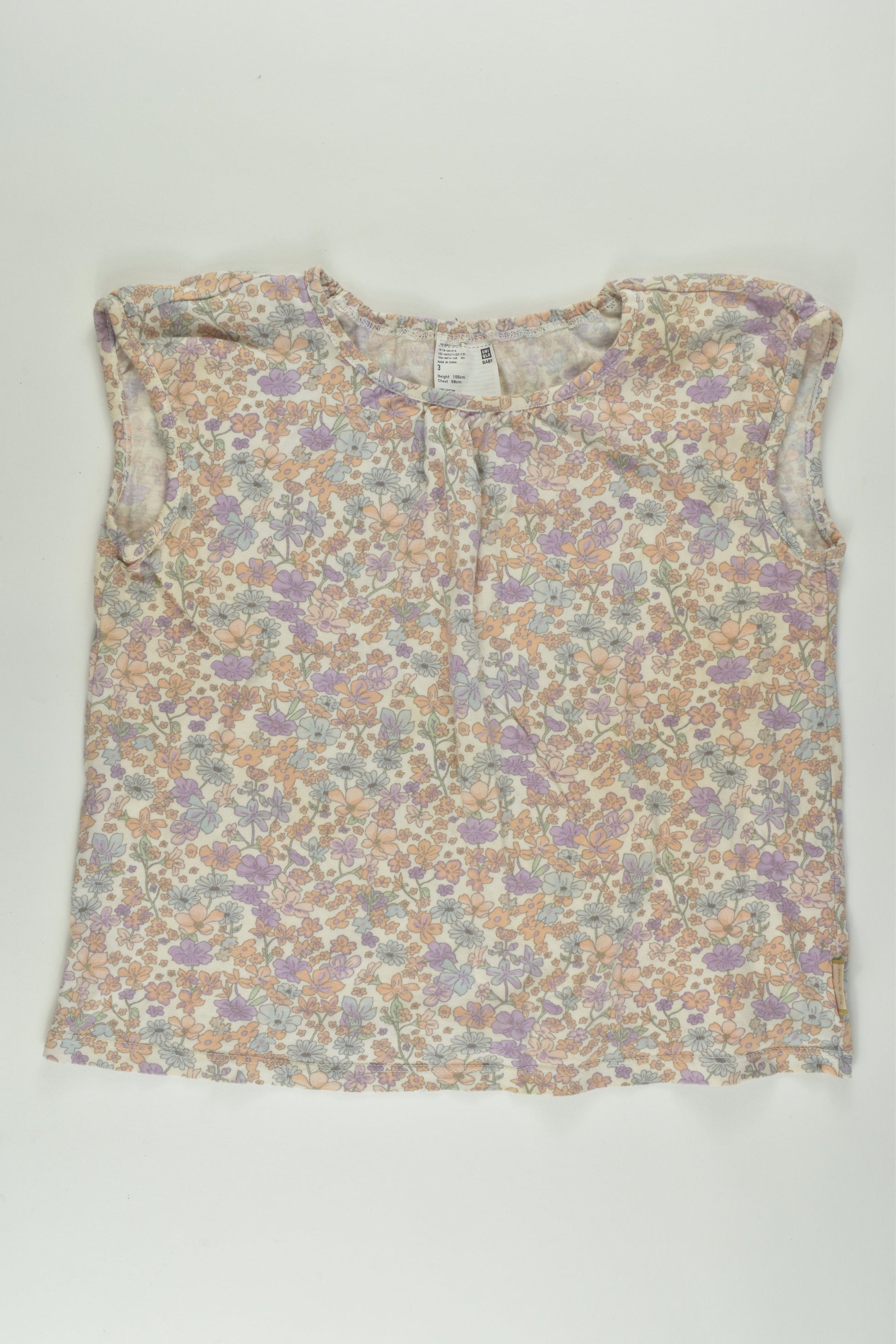 Uniqlo Size 3 Liberty Print T-shirt