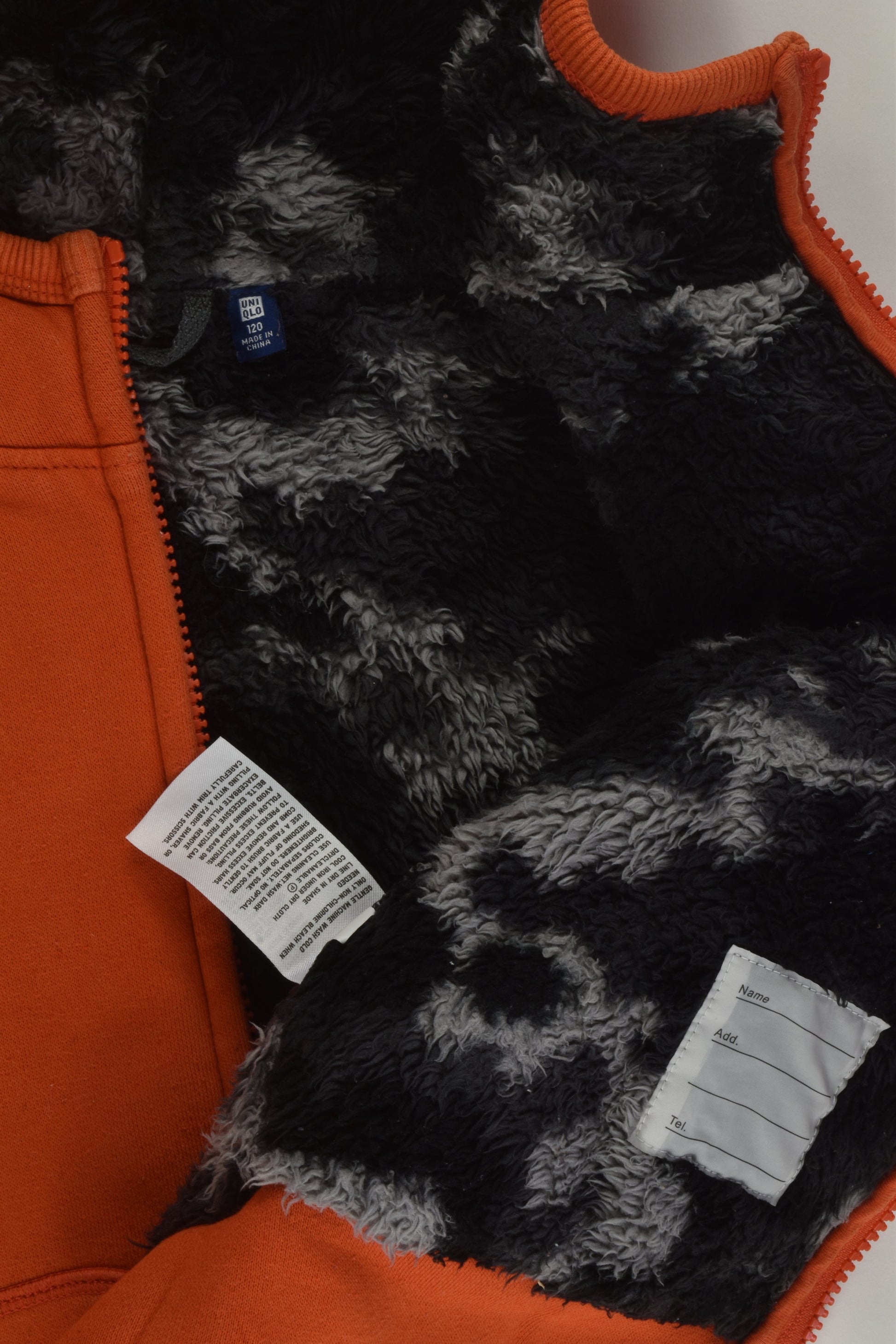 Uniqlo Size 6-7 Warm Zip Jumper