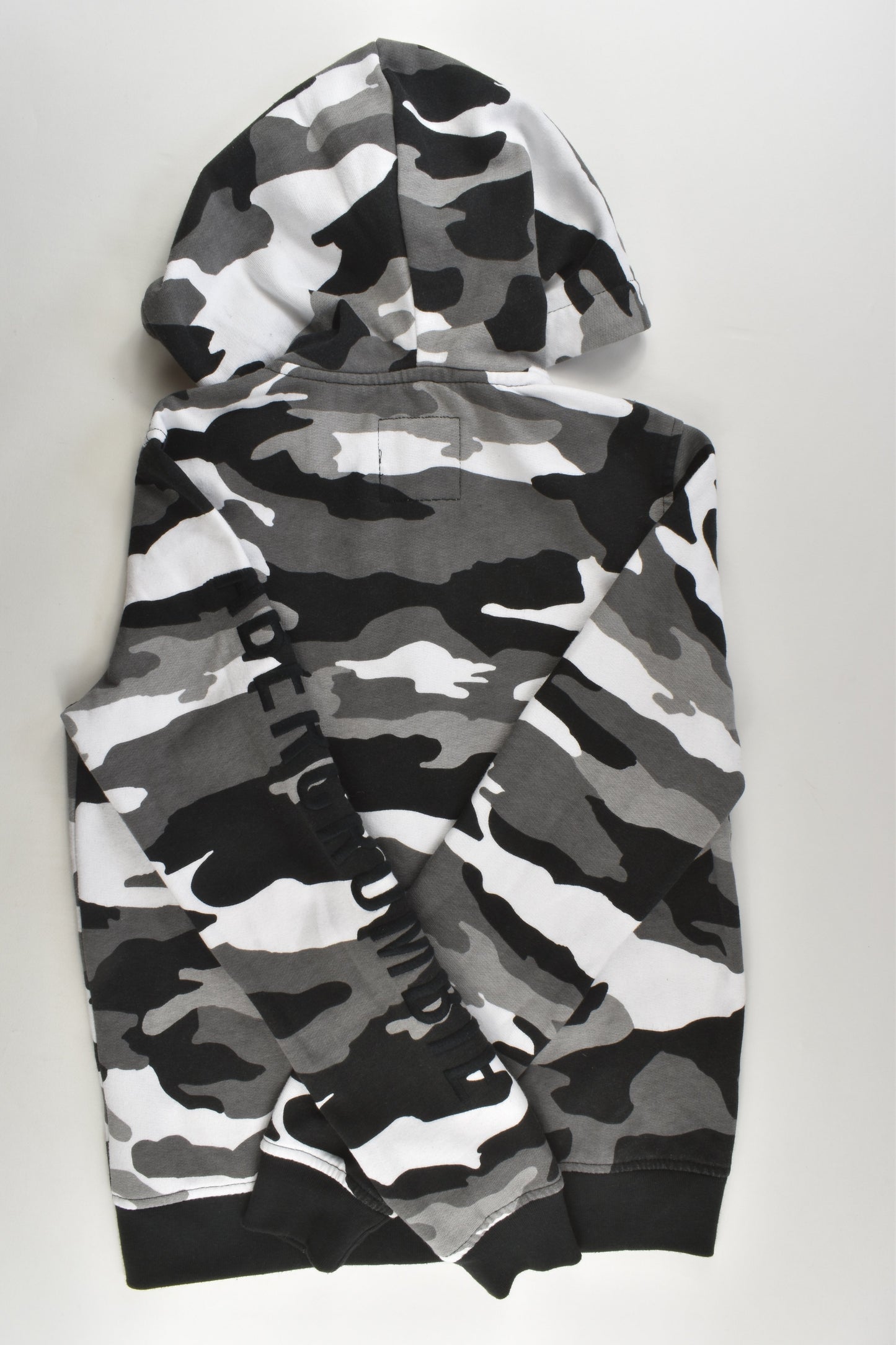 Abercrombie Kids Size 13-14 Camouflage Zip Jumper