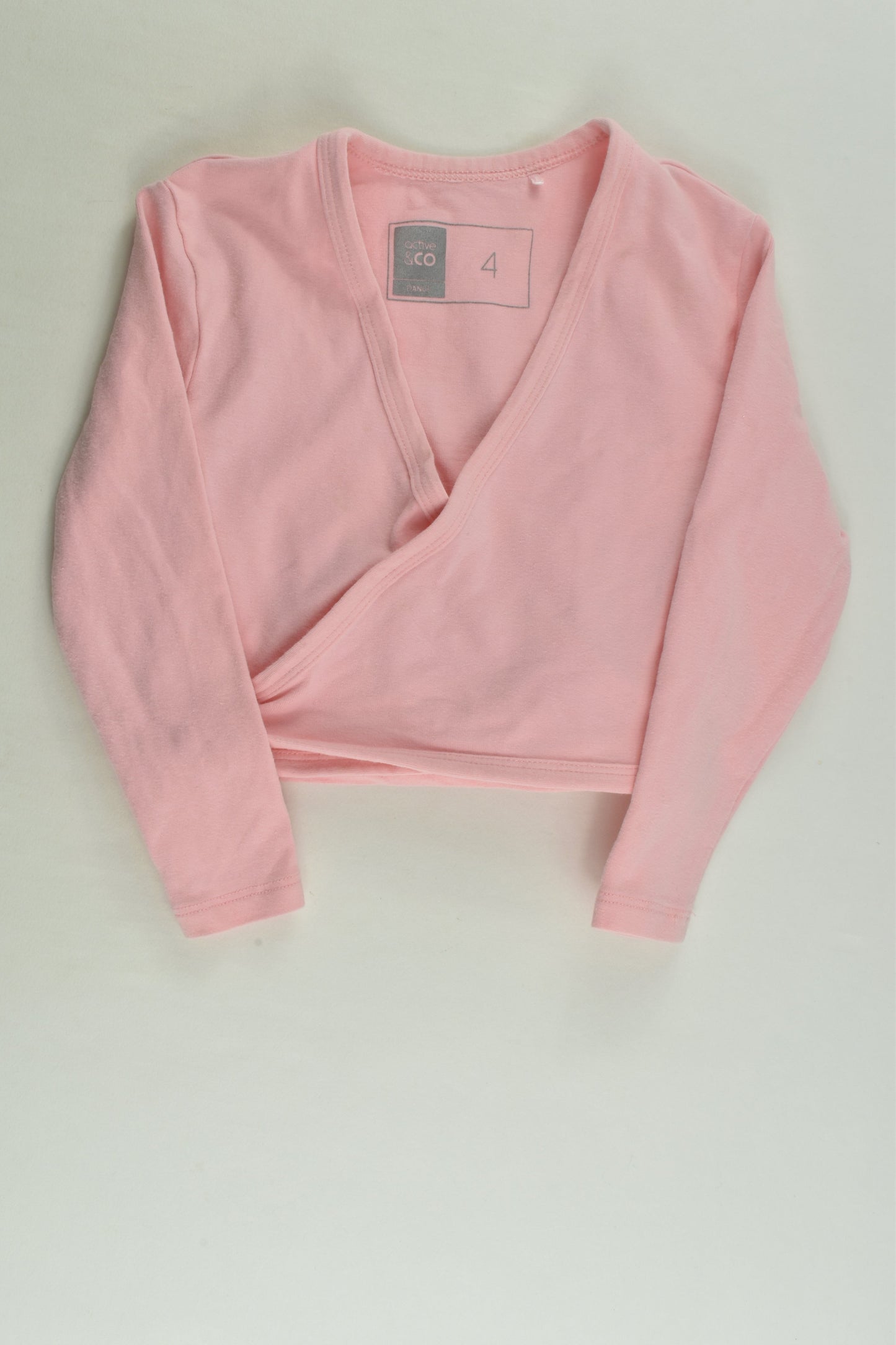 Active & Co Size 4 Dance Cross Over