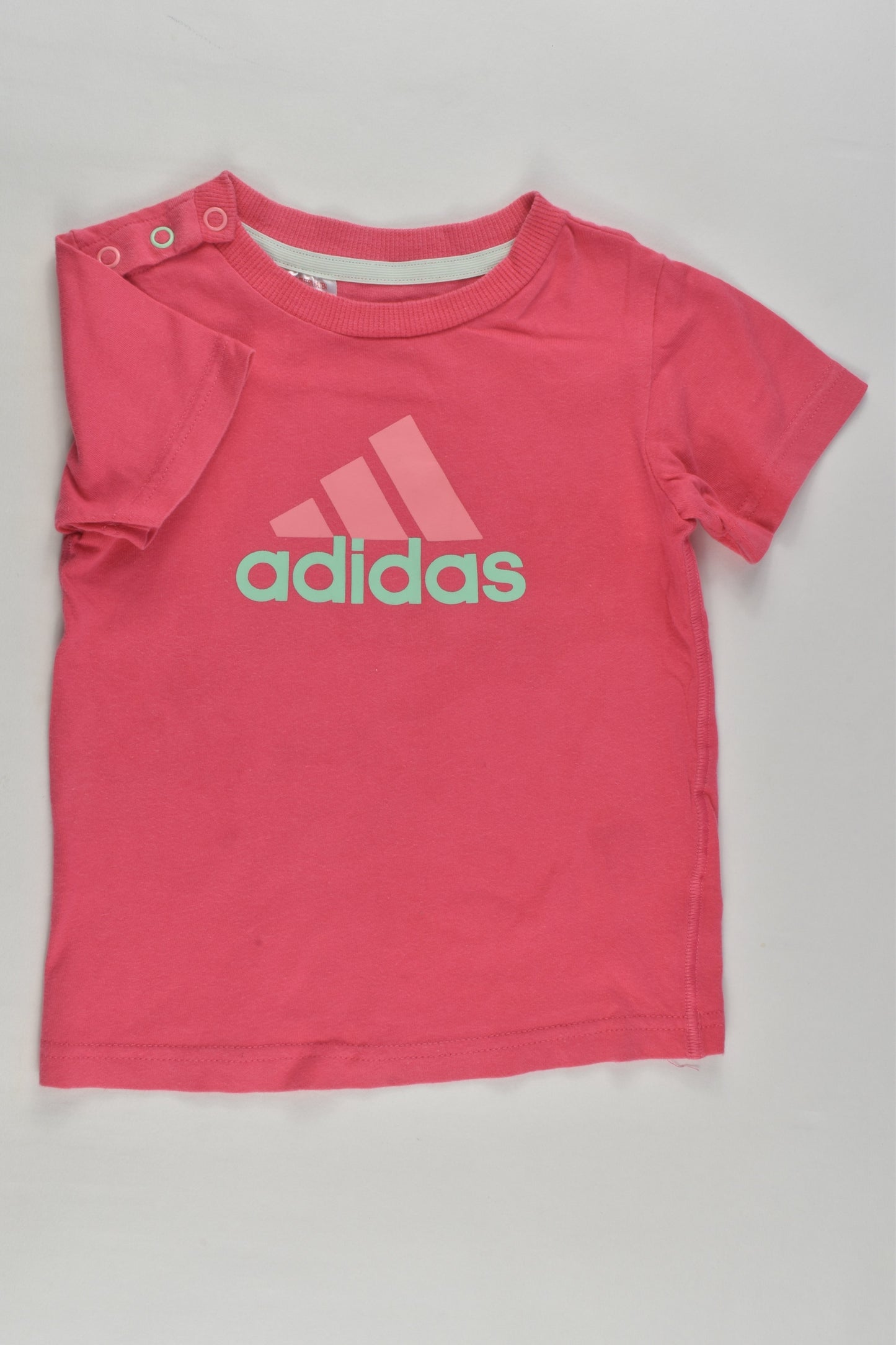 Adidas Size 0 (9-12 months) T-shirt