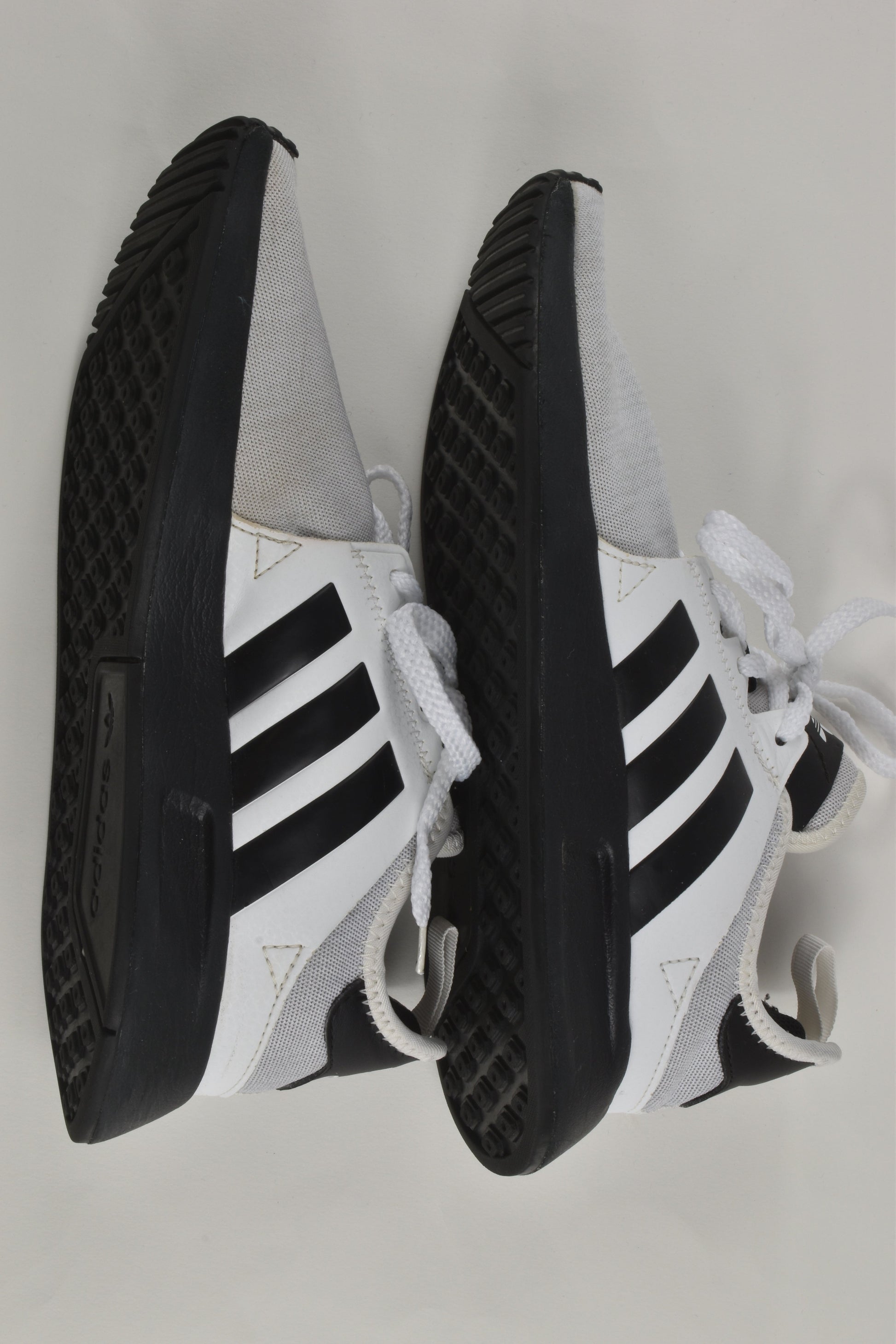 Adidas Size UK 3.5 Shoes