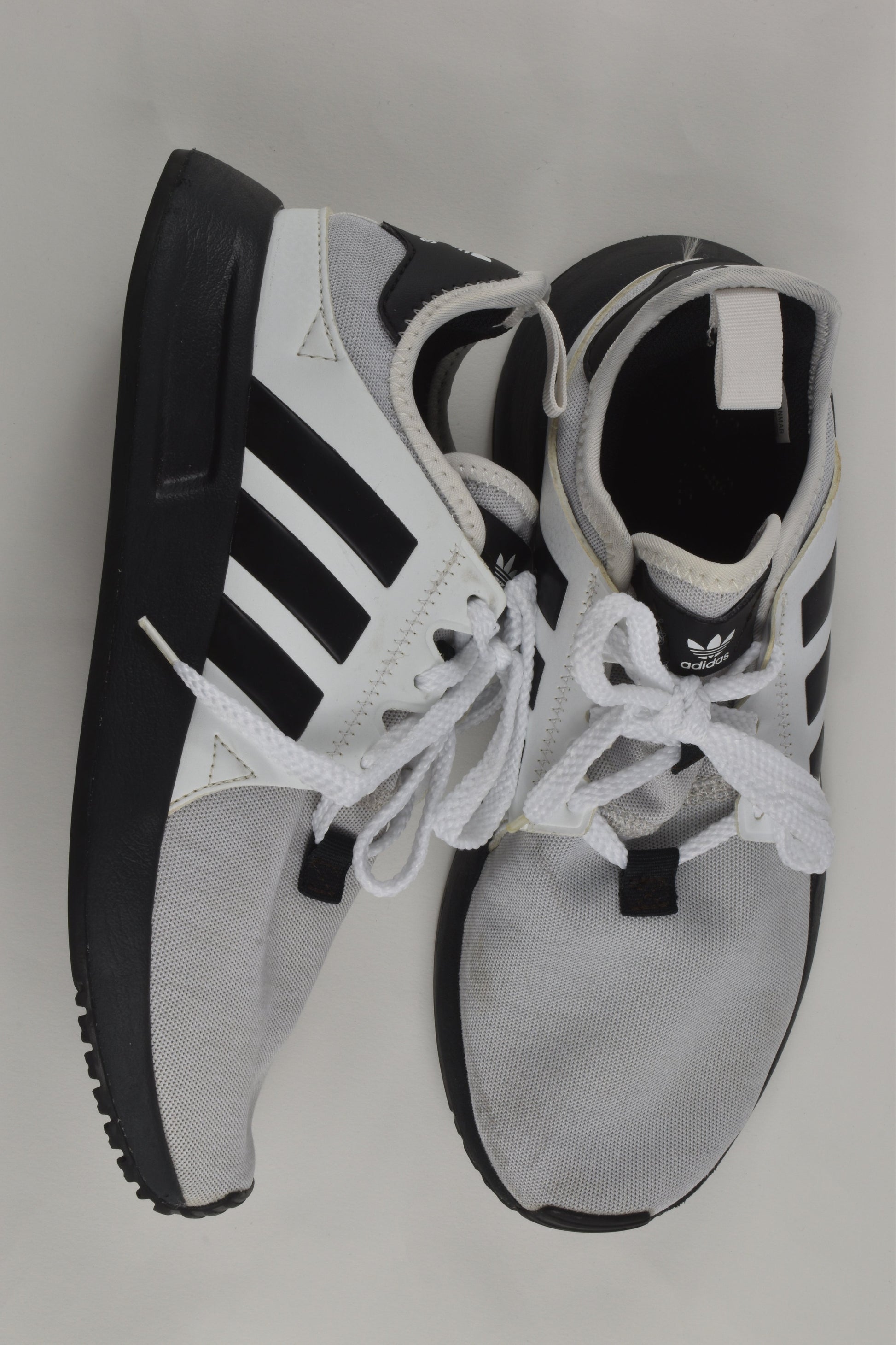 Adidas Size UK 3.5 Shoes