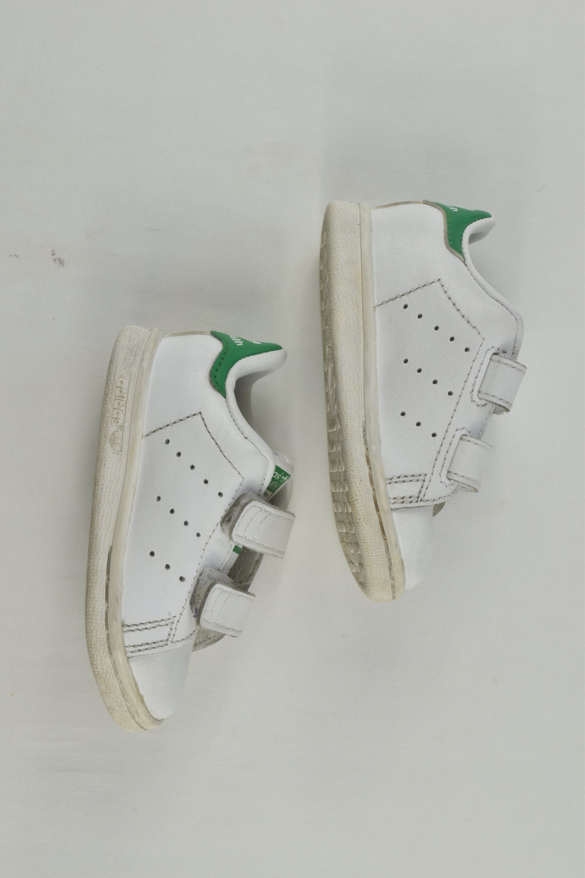 Adidas Size UK 4 Stan Smith Shoes