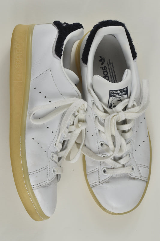 Adidas Stan Smith Size UK 4 Shoes