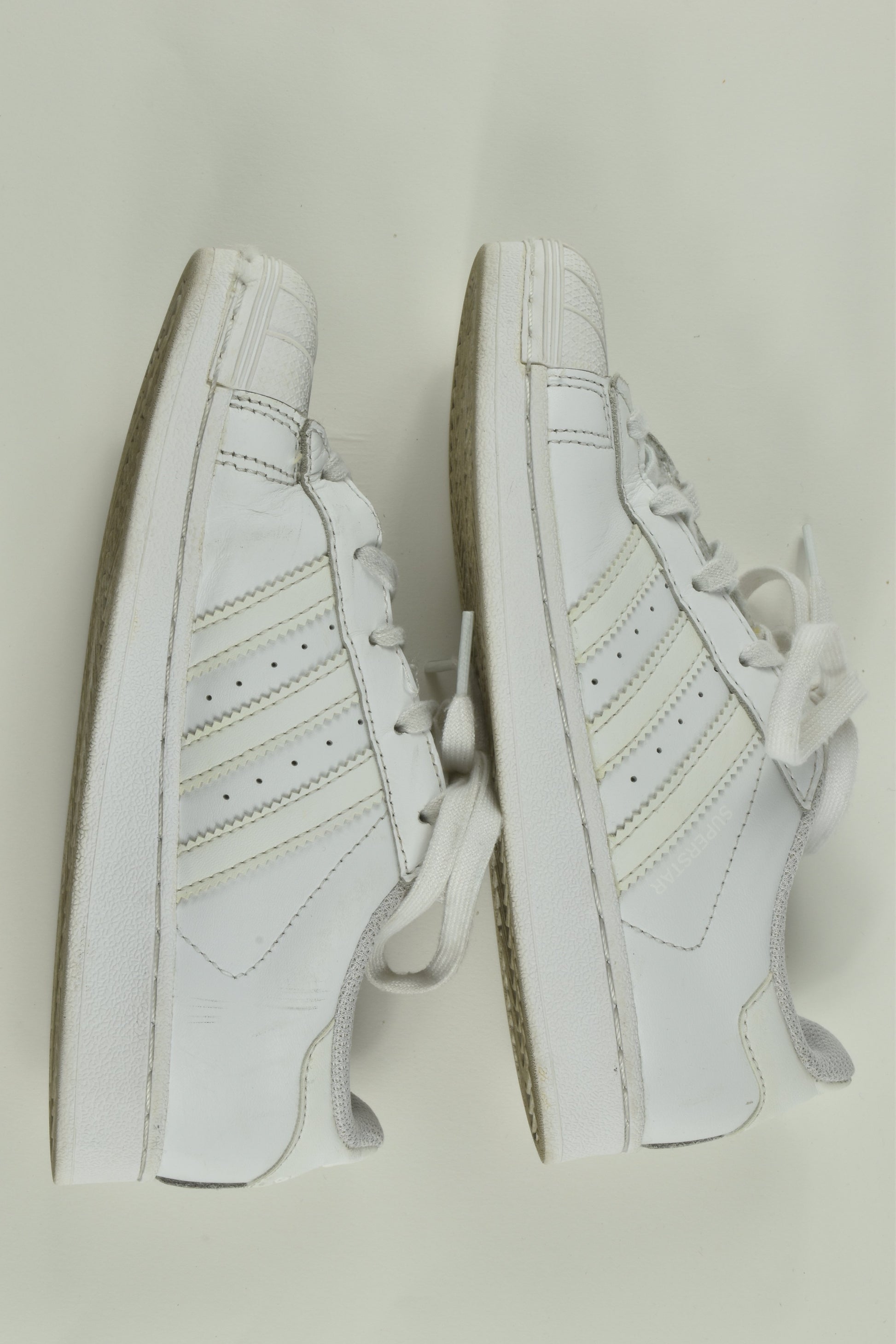Adidas Superstar Size UK 1 White Shoes