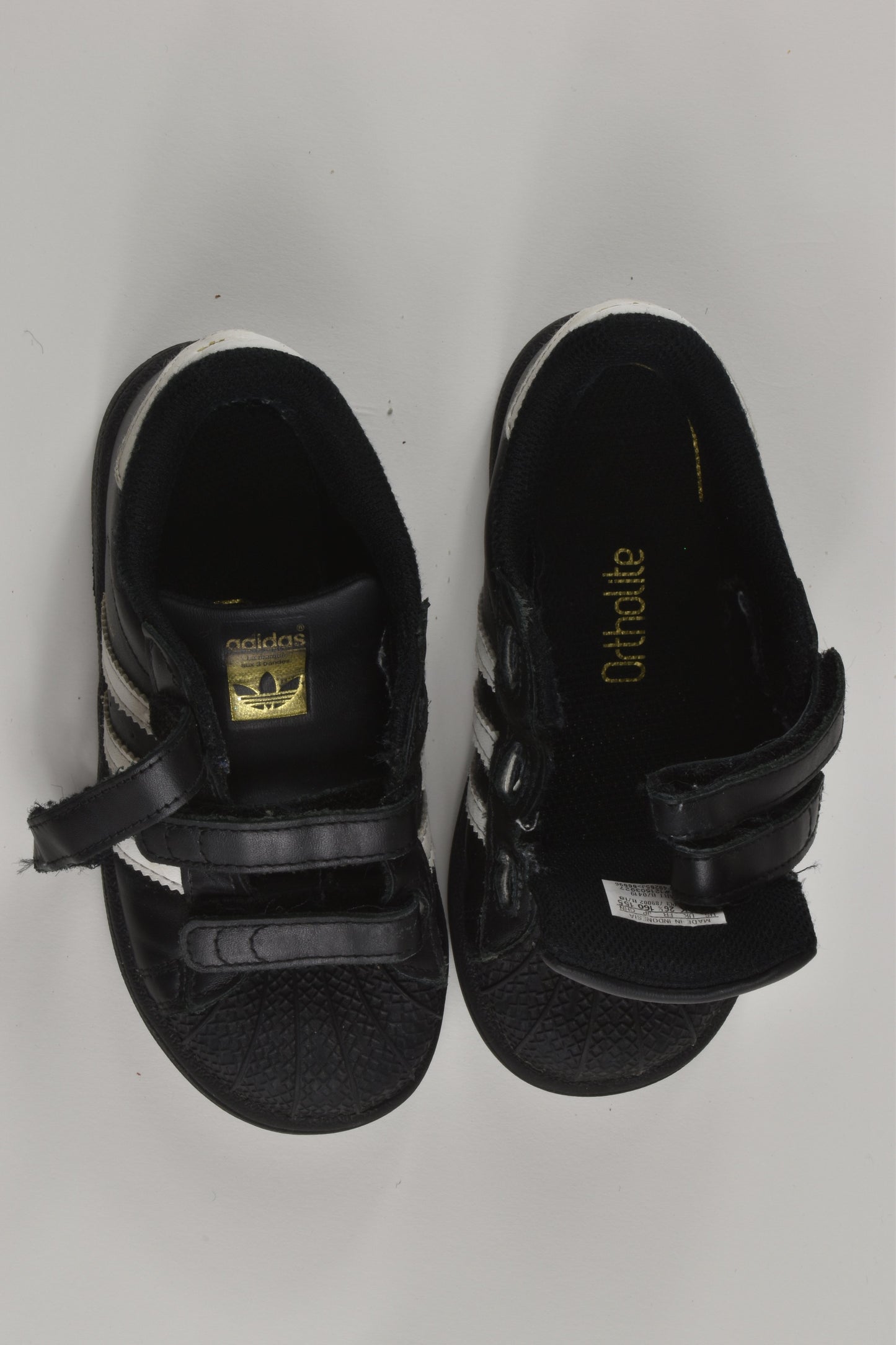 Adidas Superstar Size UK 9 Black Shoes