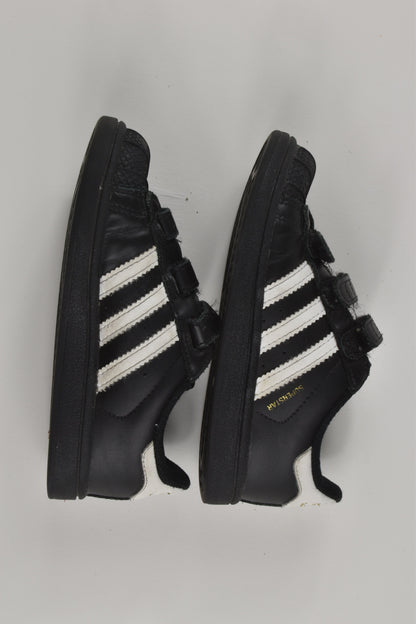 Adidas Superstar Size UK 9 Black Shoes