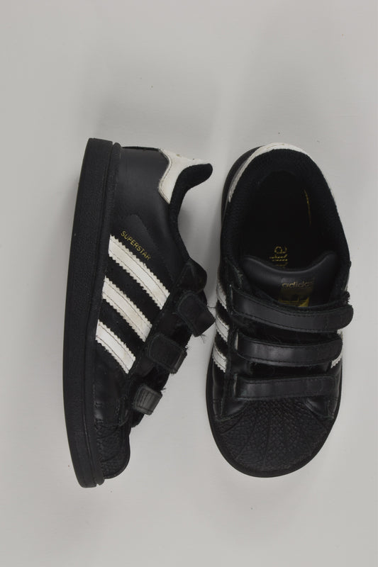 Adidas Superstar Size UK 9 Black Shoes