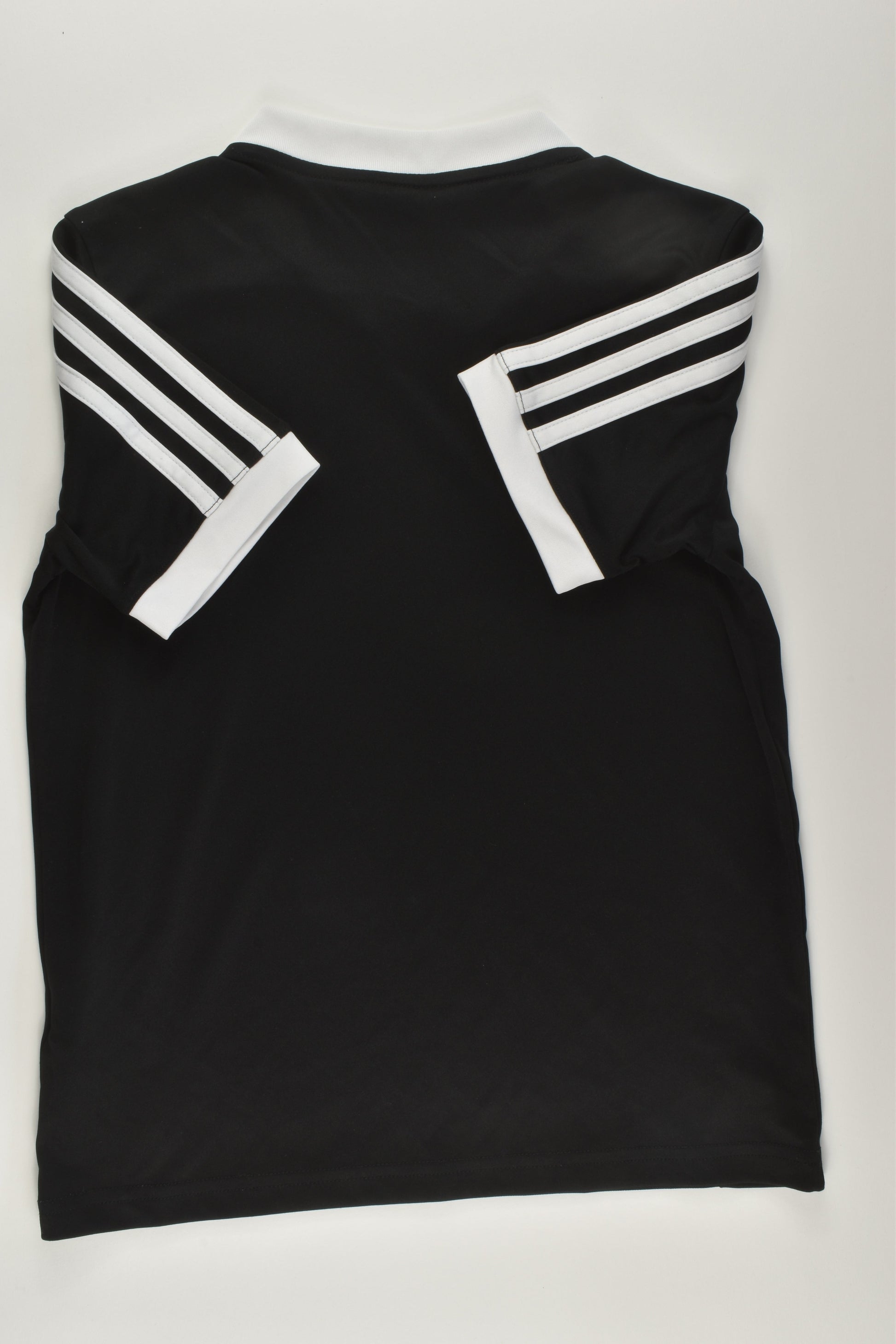 Adids Size approx 9-10 Sport T-shirt