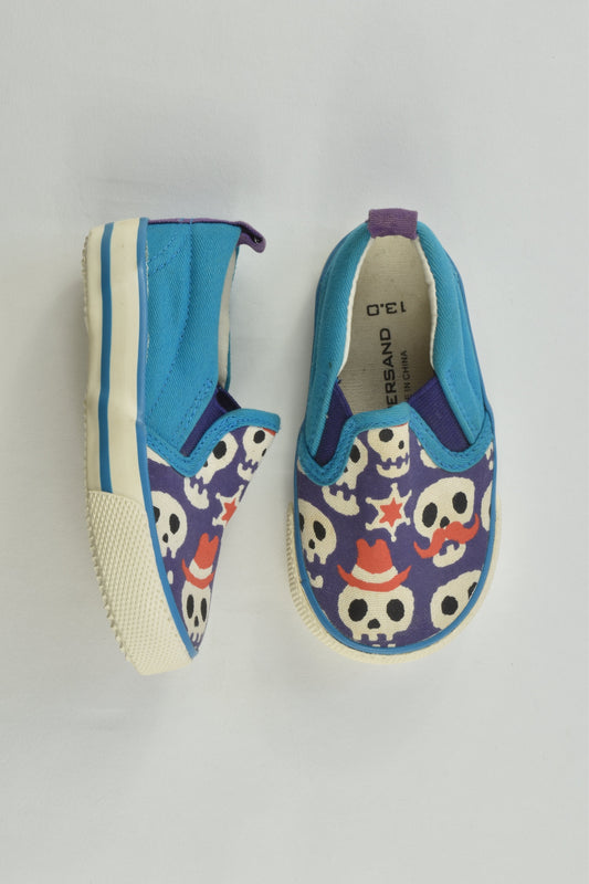 Ampersand Size 4-4.5 Canvas Shoes