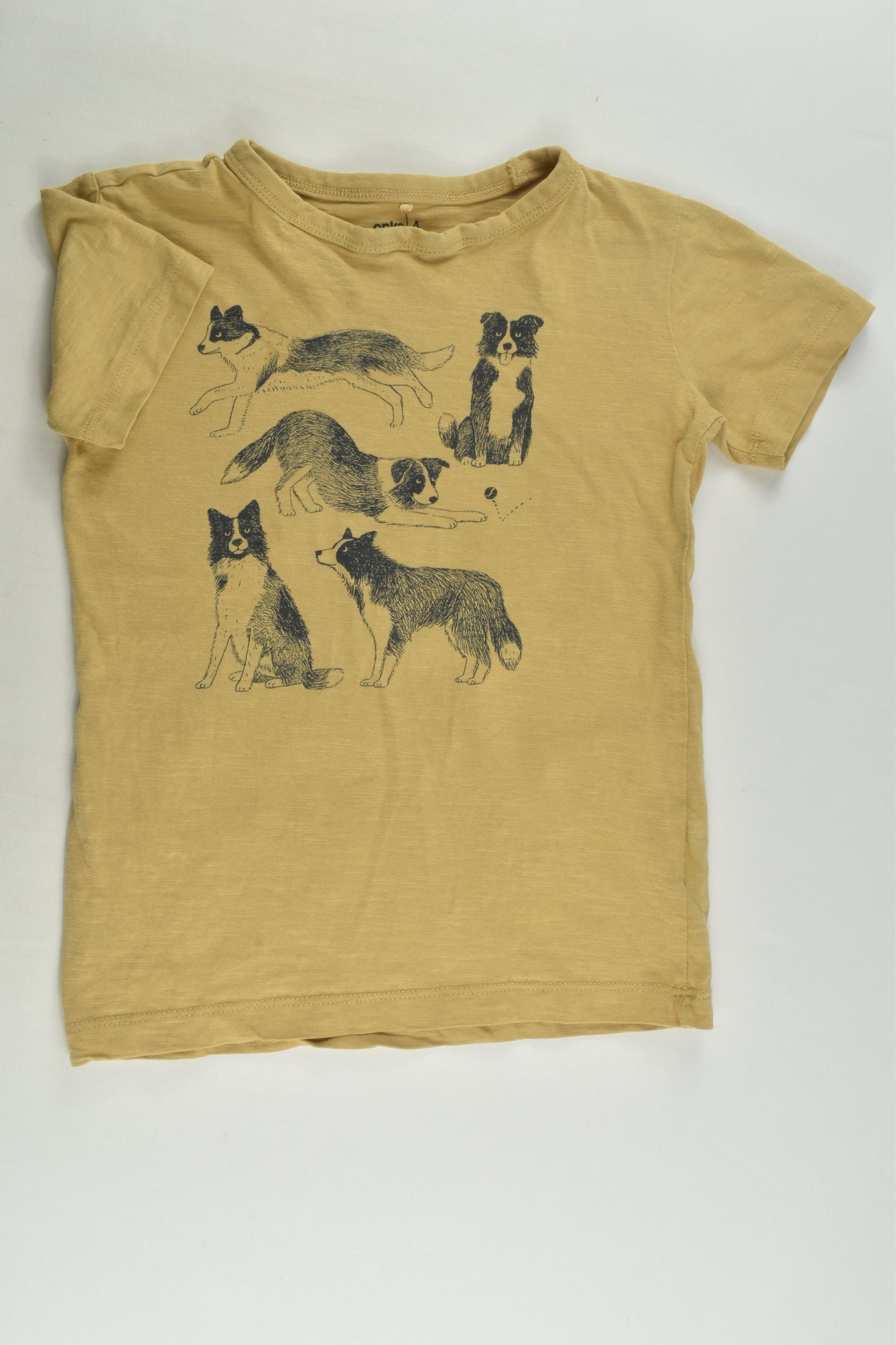 Anko Size 4 Dog T-shirt
