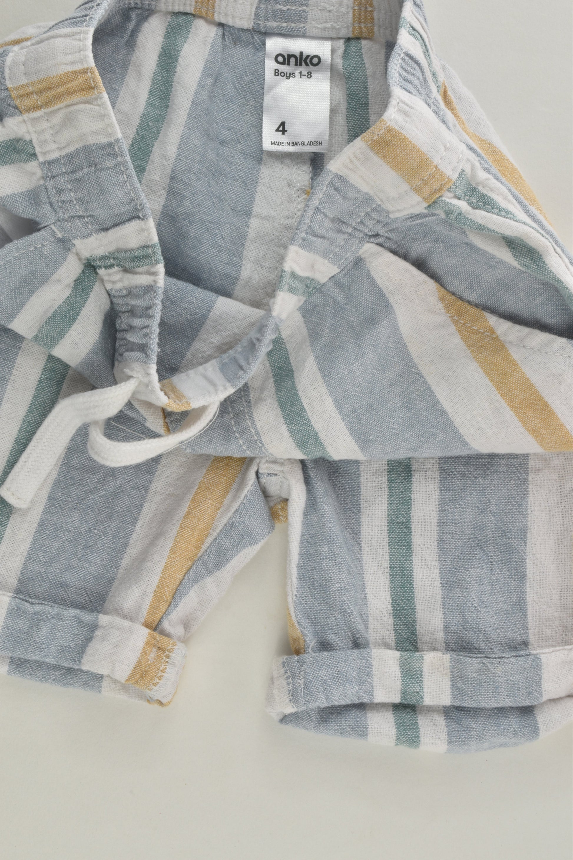 Anko Size 4 Linen Blend Shorts