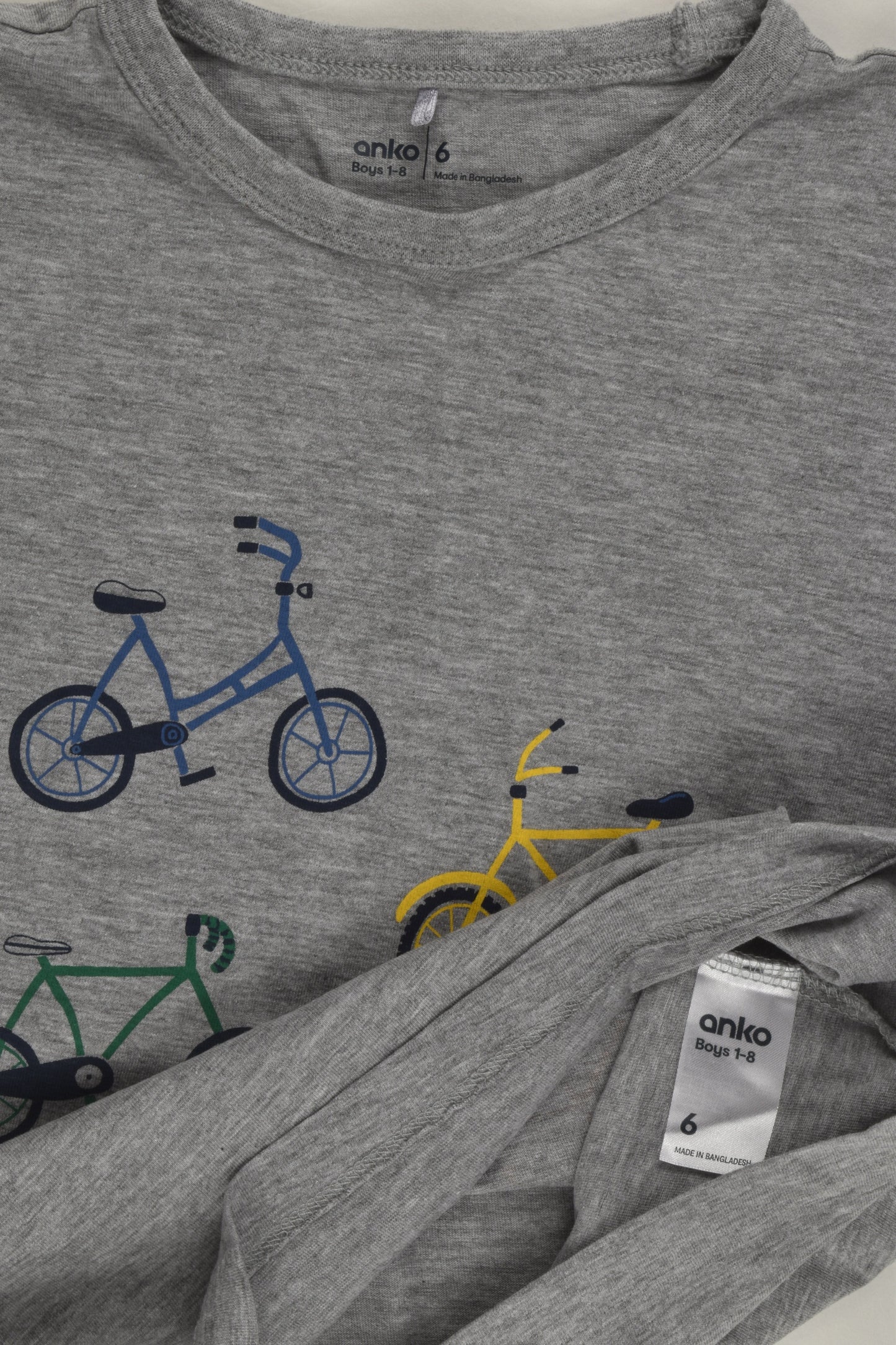 Anko Size 6 Bicycles Size 6 Bicycles T-shirt