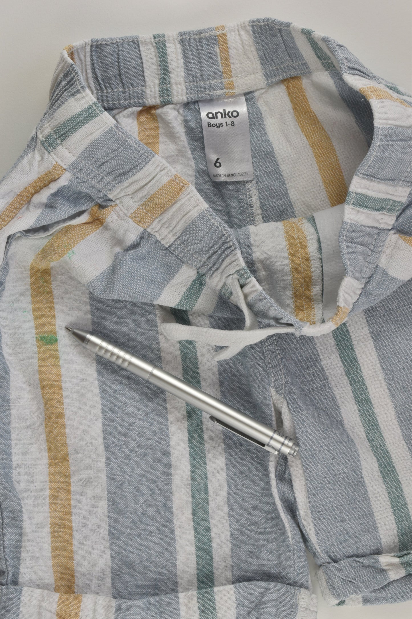 Anko Size 6 Linen Blend Shorts