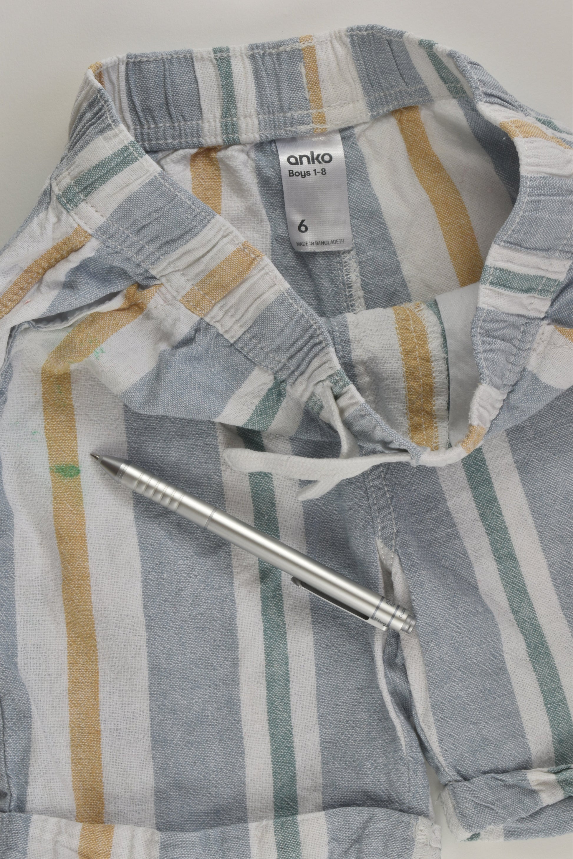 Anko Size 6 Linen Blend Shorts