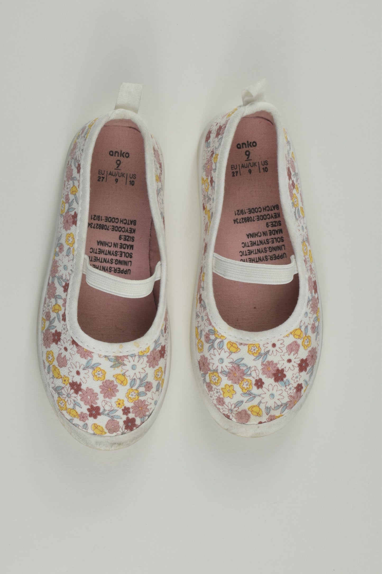 Anko Size 9 Floral Shoes